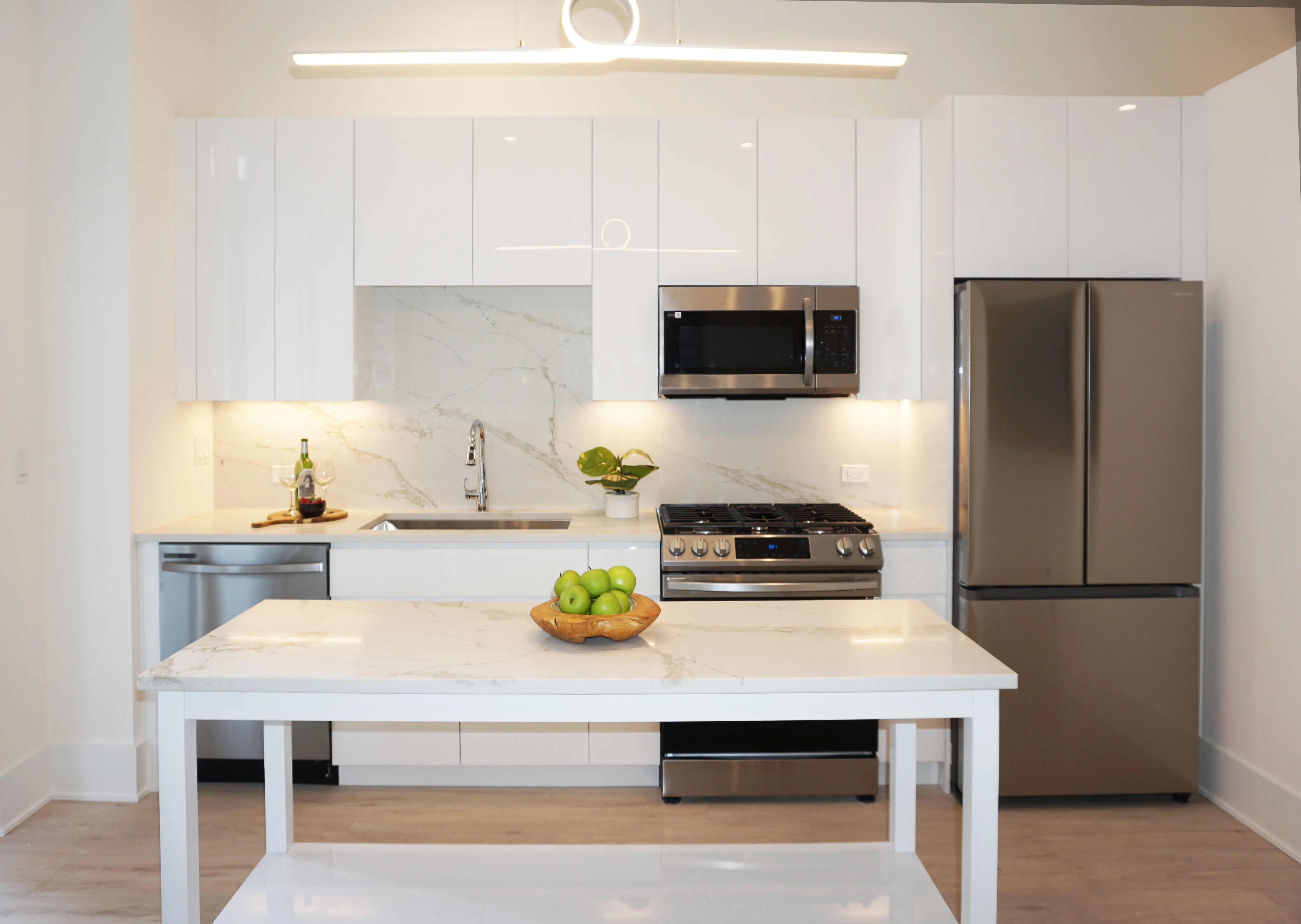 812 W Adams St 60607 60607-Luxe Suites Chicago -unit#509-Chicago-IL