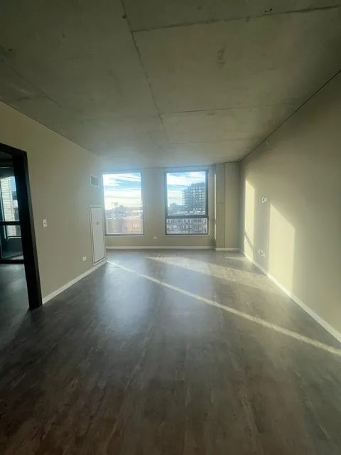 933 W Washington Blvd   60606 60606-unit#1101-Chicago-IL