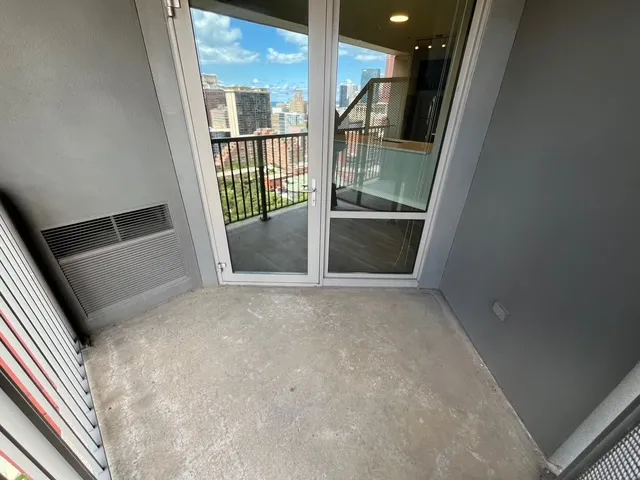 900 S Clark St   60605 60605-unit#1201-Chicago-IL