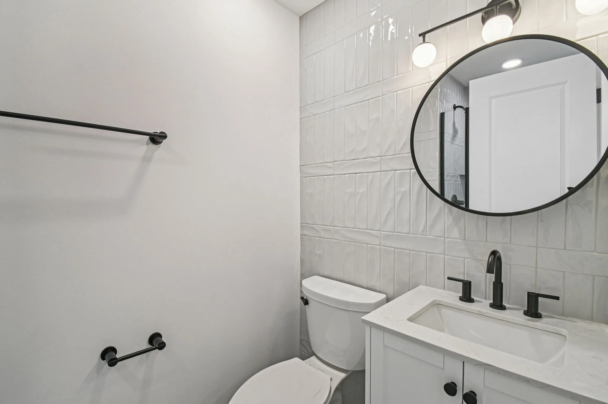 2140 N Lincoln Park W 60614 60614-unit#402-Chicago-IL