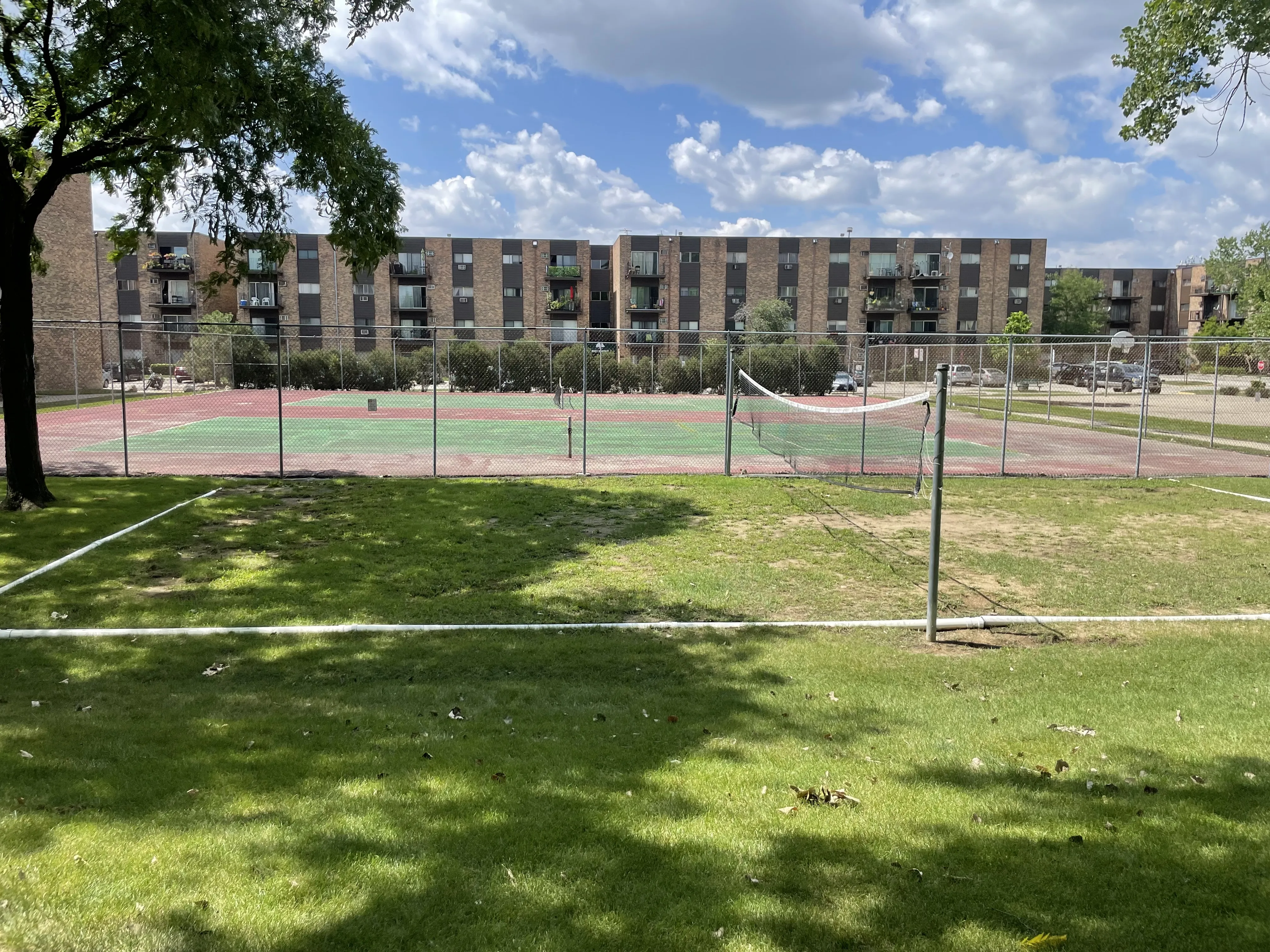 8936 N Parkside Ave   60016 60016-Ballard Point-unit#311-Des Plaines-IL