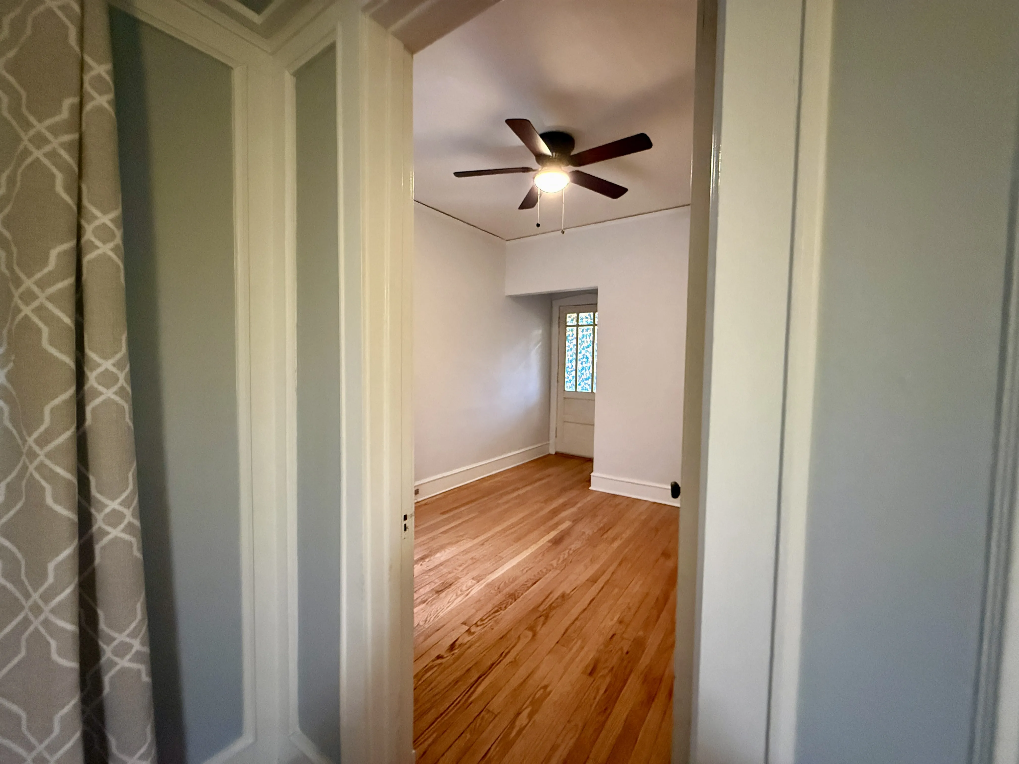 1506 W ROSEMONT AVE 60660-Rosemont Apartments-unit#2-E-Chicago-IL