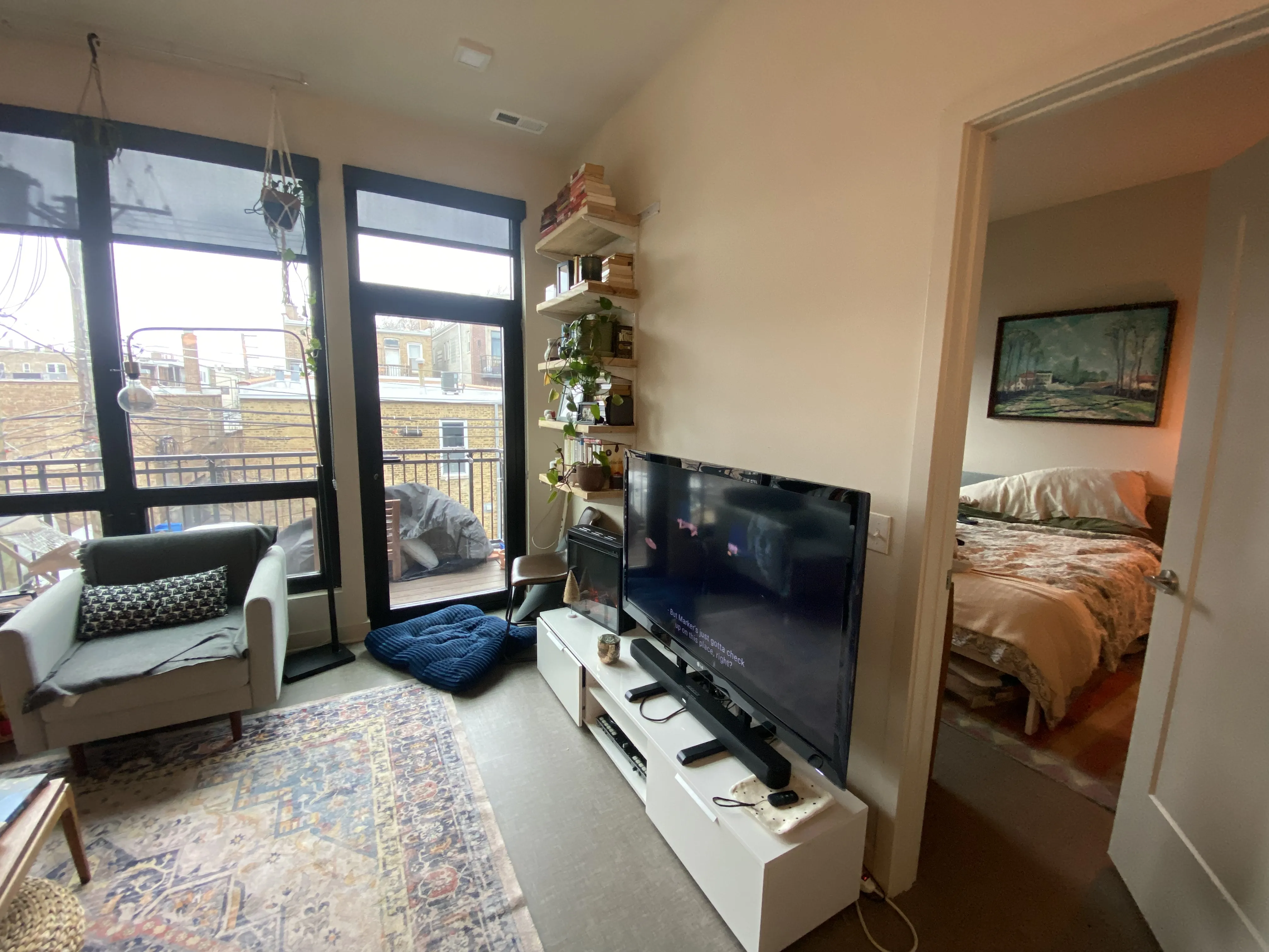 818 N Wolcott Ave   60622 60622-Chicago-IL