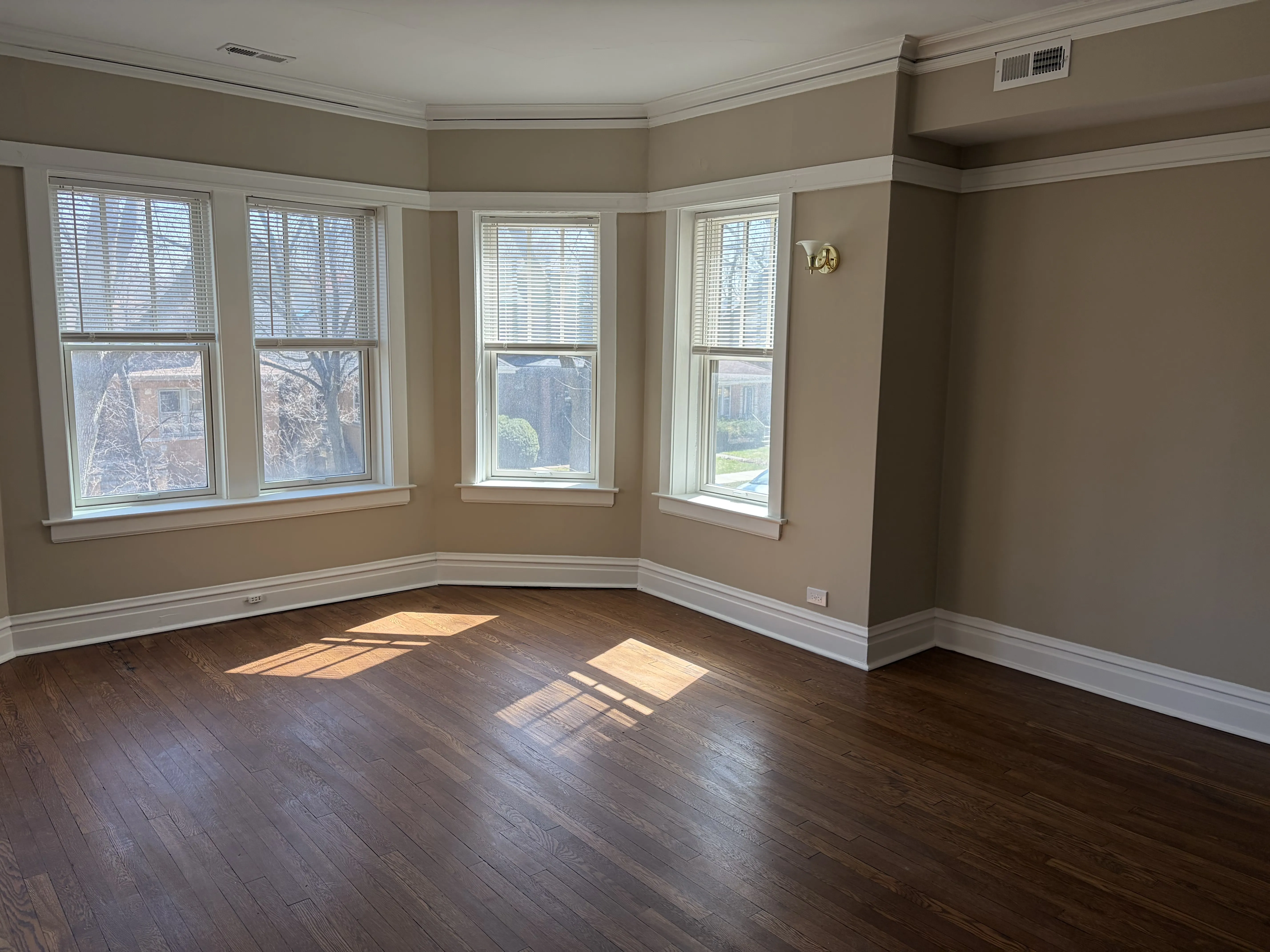 N Sacramento Ave 60625-unit#Apt 2-Chicago-IL