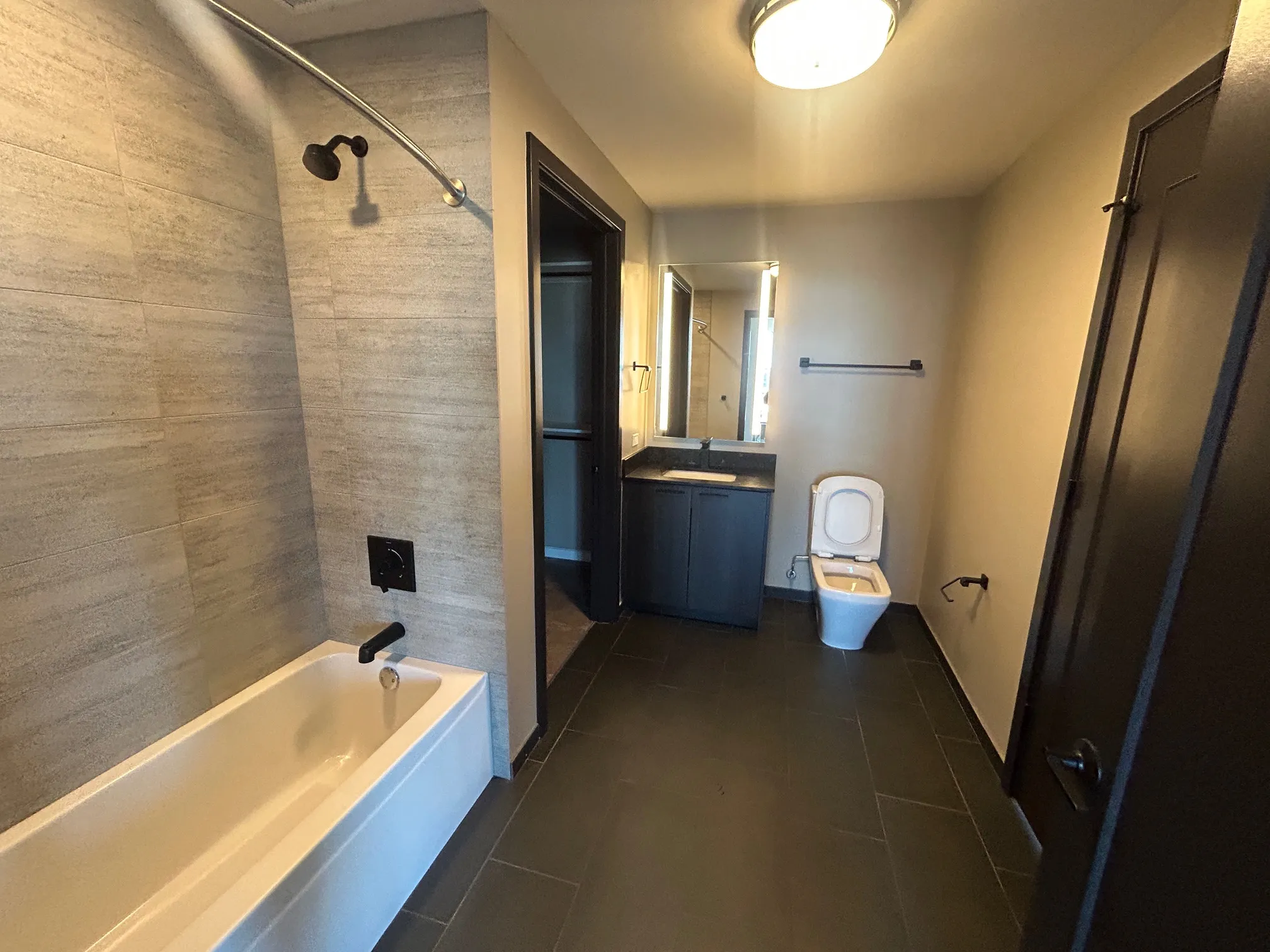 933 W Washington Blvd   60606 60606-unit#1319-Chicago-IL