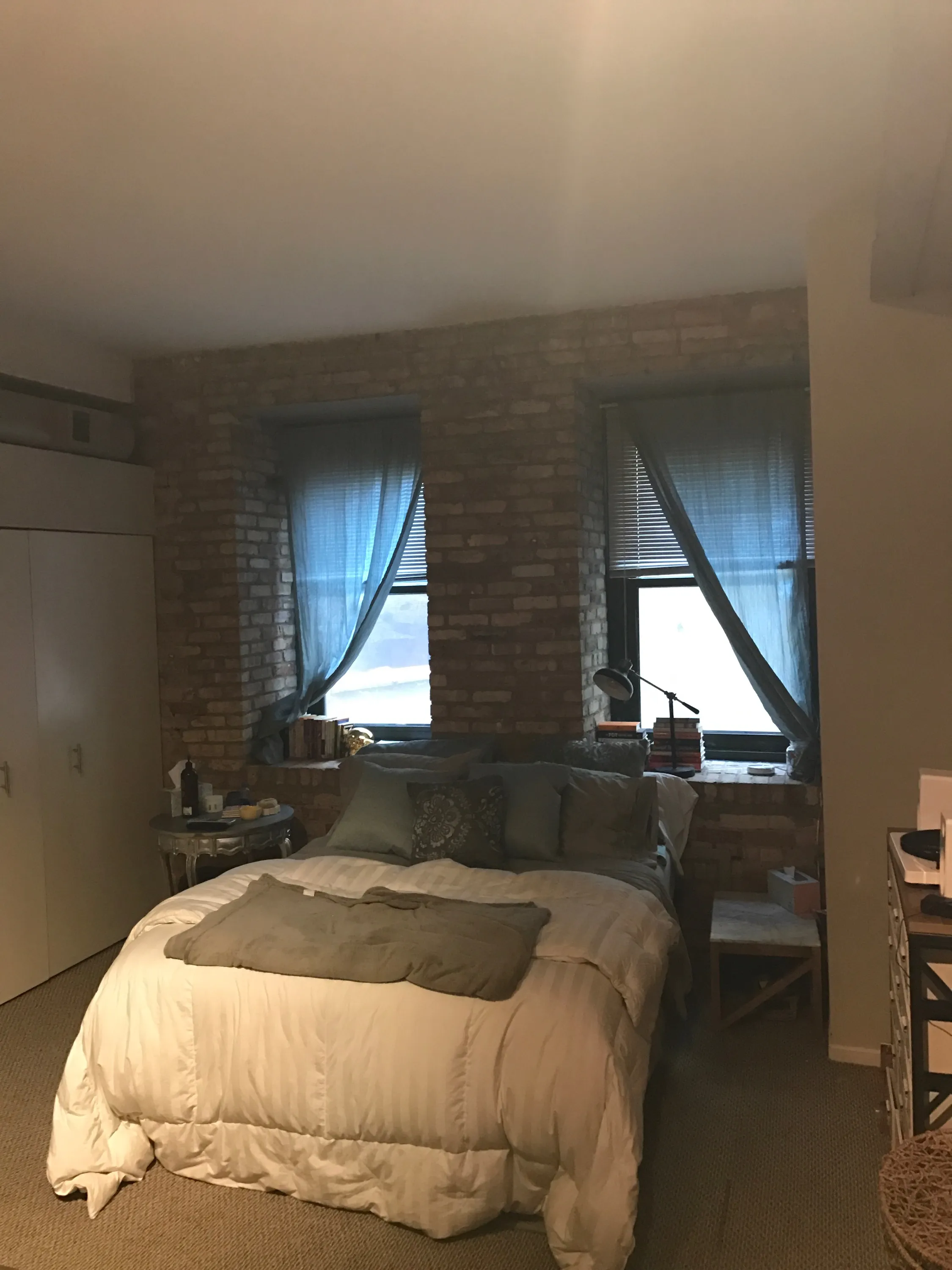 1301 W Fletcher St   60657 60657-Brewery Lofts-unit#113-Chicago-IL