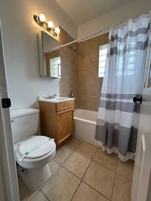 1724 W Jonquil Terrace 60626 60626-unit#1B-Chicago-IL