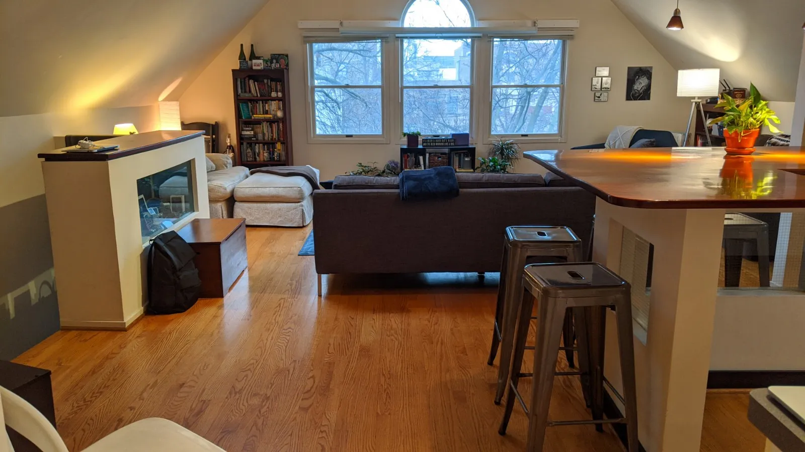 925 W Fletcher St   60657 60657-3-Flat-Chicago-IL