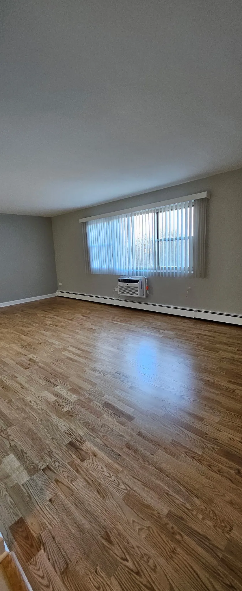 1447 W Touhy Ave 60626 60626-unit#202-Chicago-IL