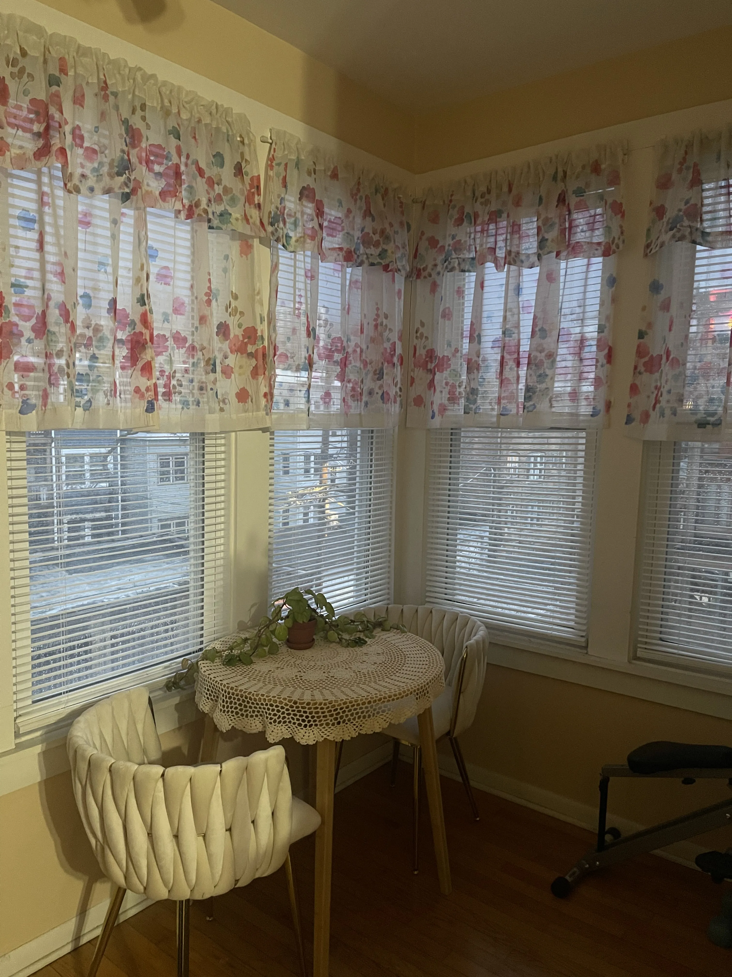 6345 N LAKEWOOD AVE 60660-unit#3S-Chicago-IL