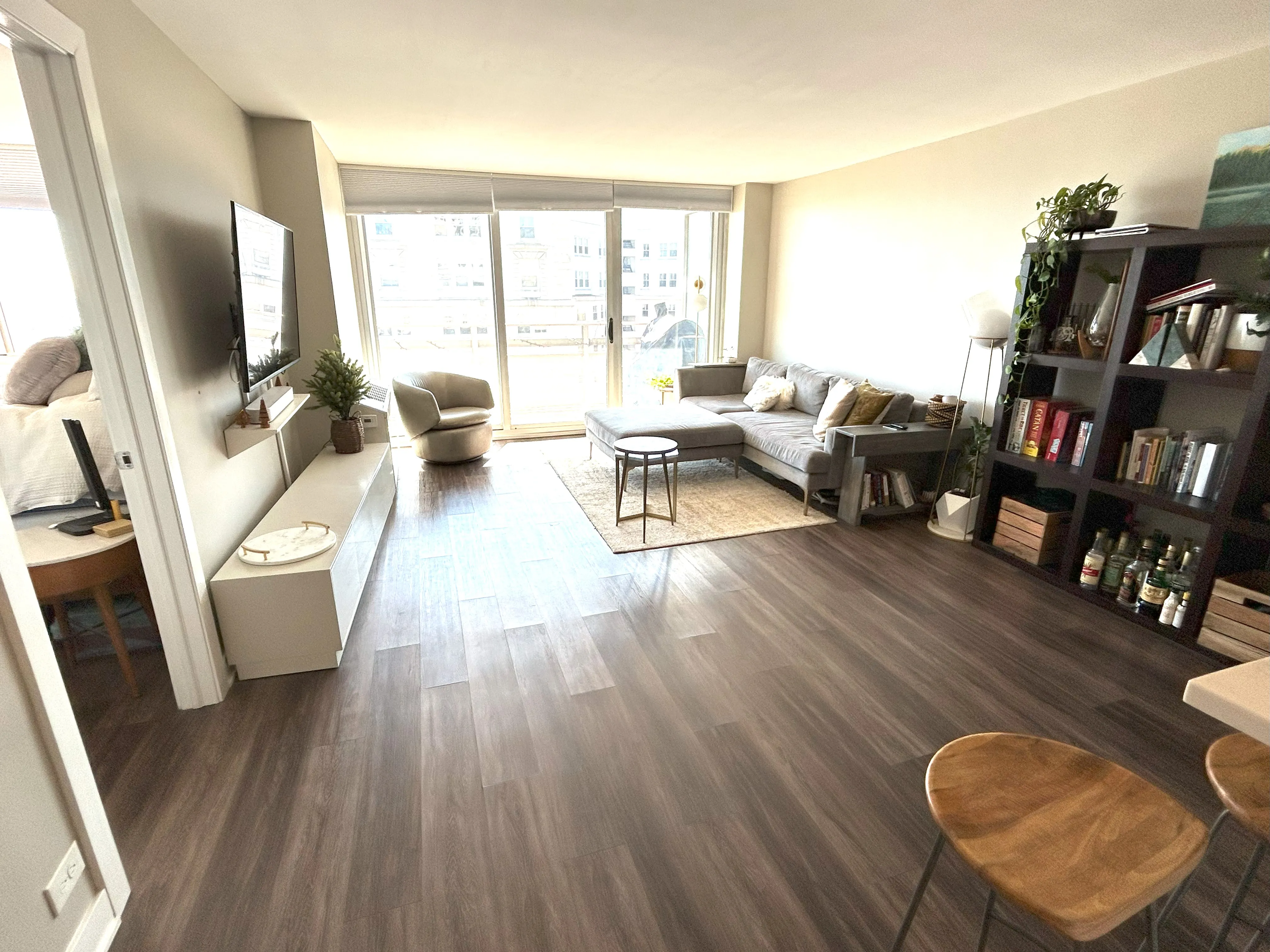 5601 N Sheridan Rd   60660 60660-Statesman Condominiums-unit#20B-Chicago-IL