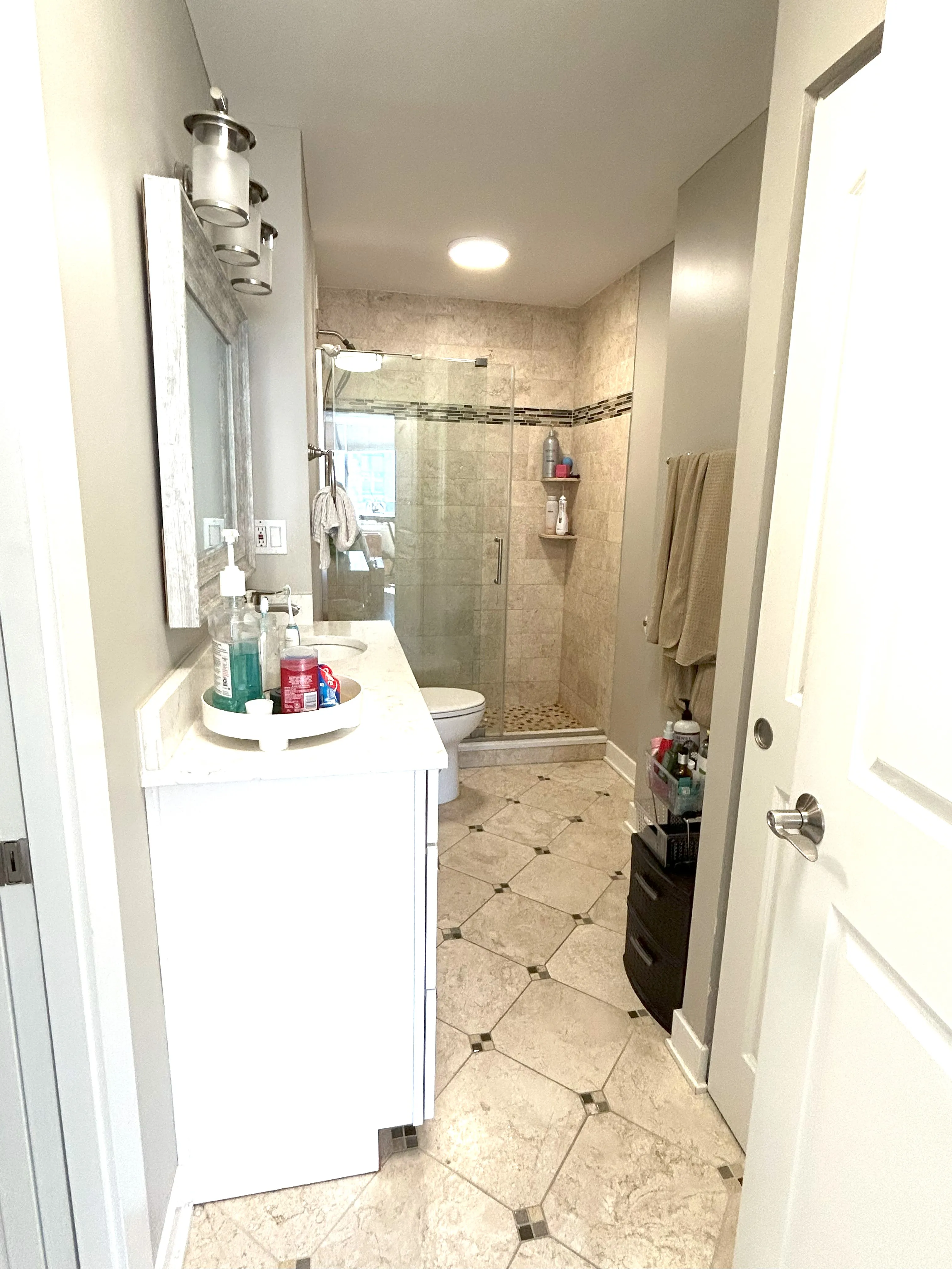 5601 N Sheridan Rd   60660 60660-Statesman Condominiums-unit#20B-Chicago-IL