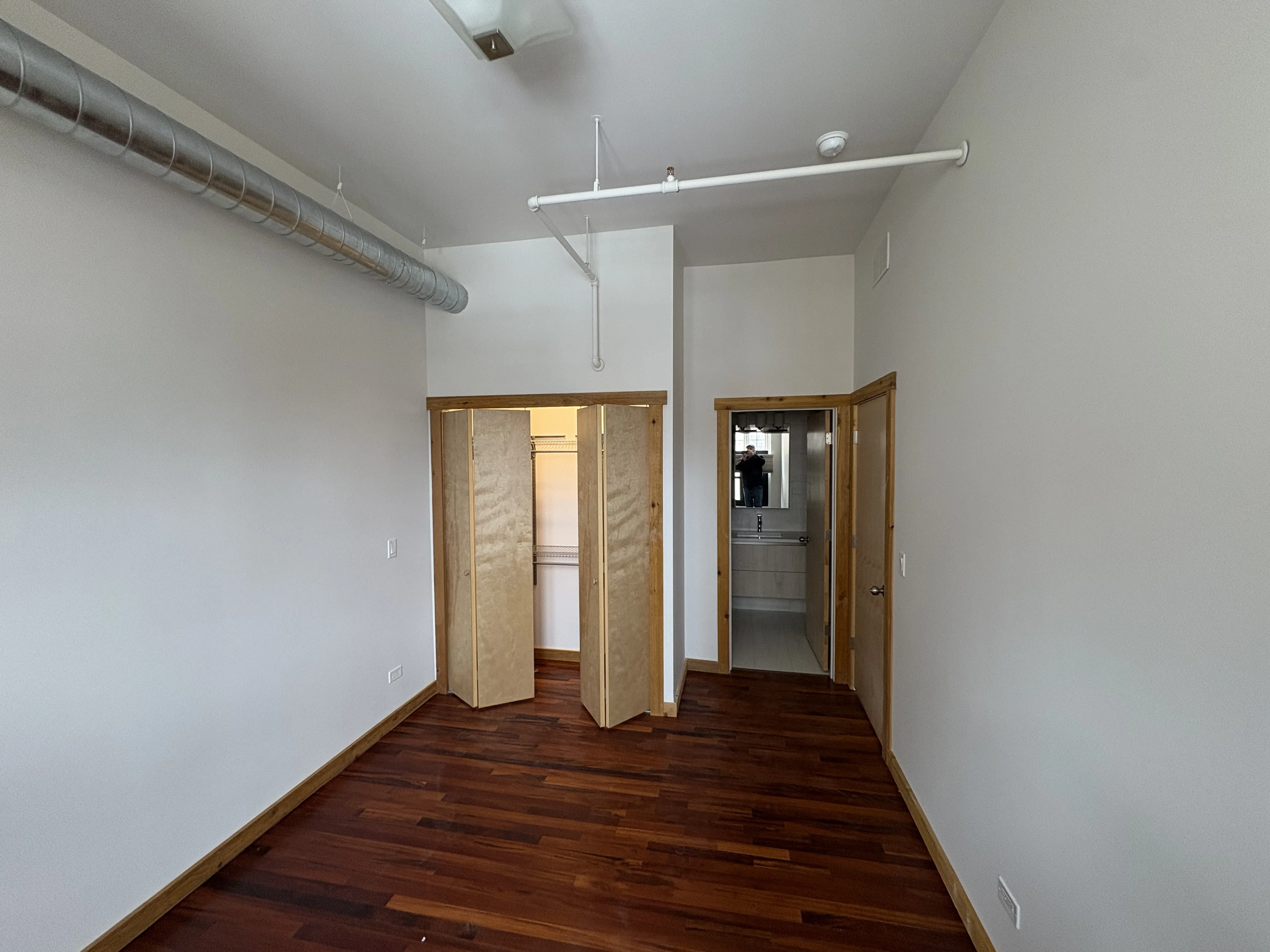 4611 S Ellis Ave   60653 60653-unit#205-Chicago-IL