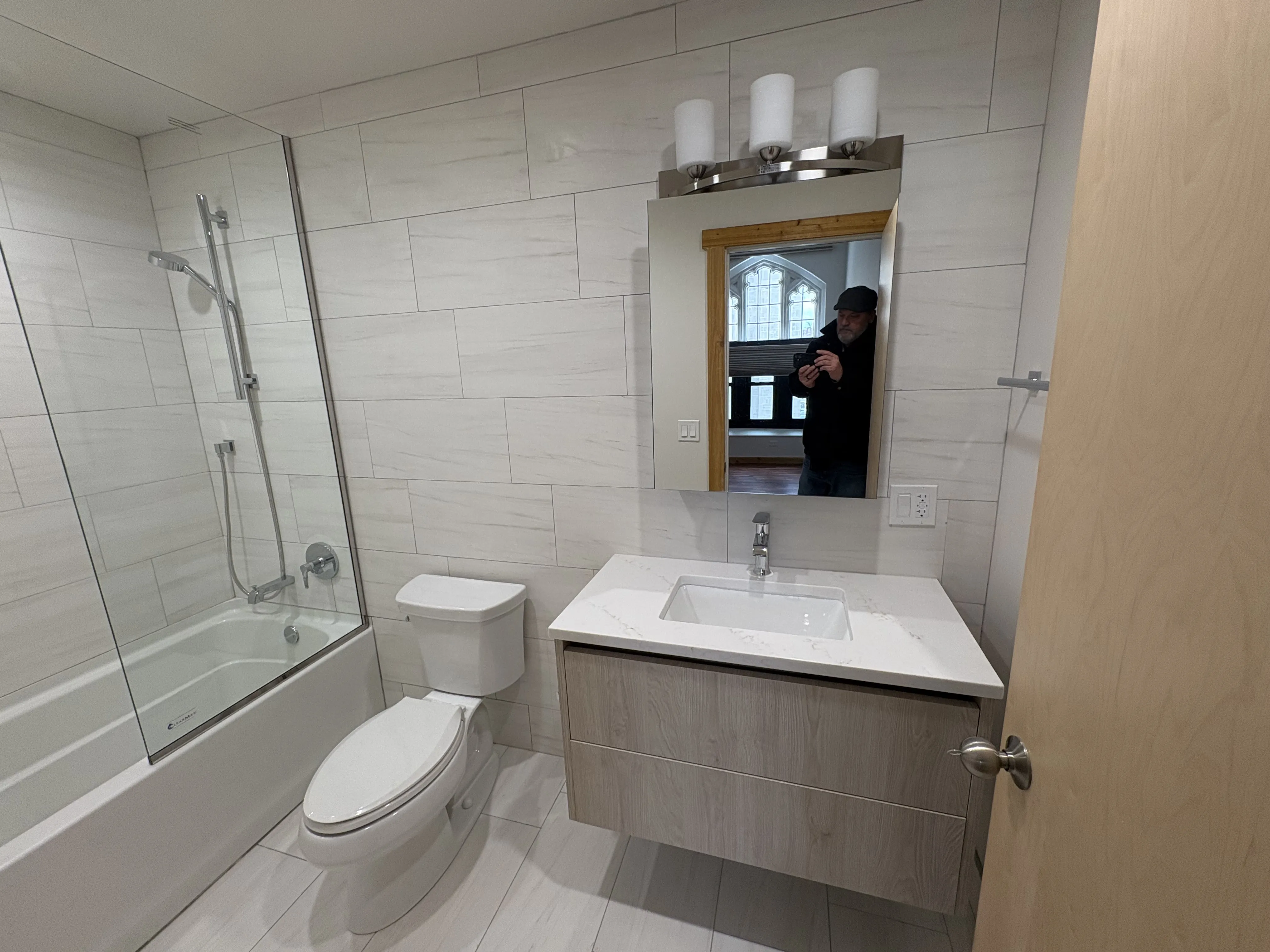 4611 S Ellis Ave   60653 60653-unit#205-Chicago-IL