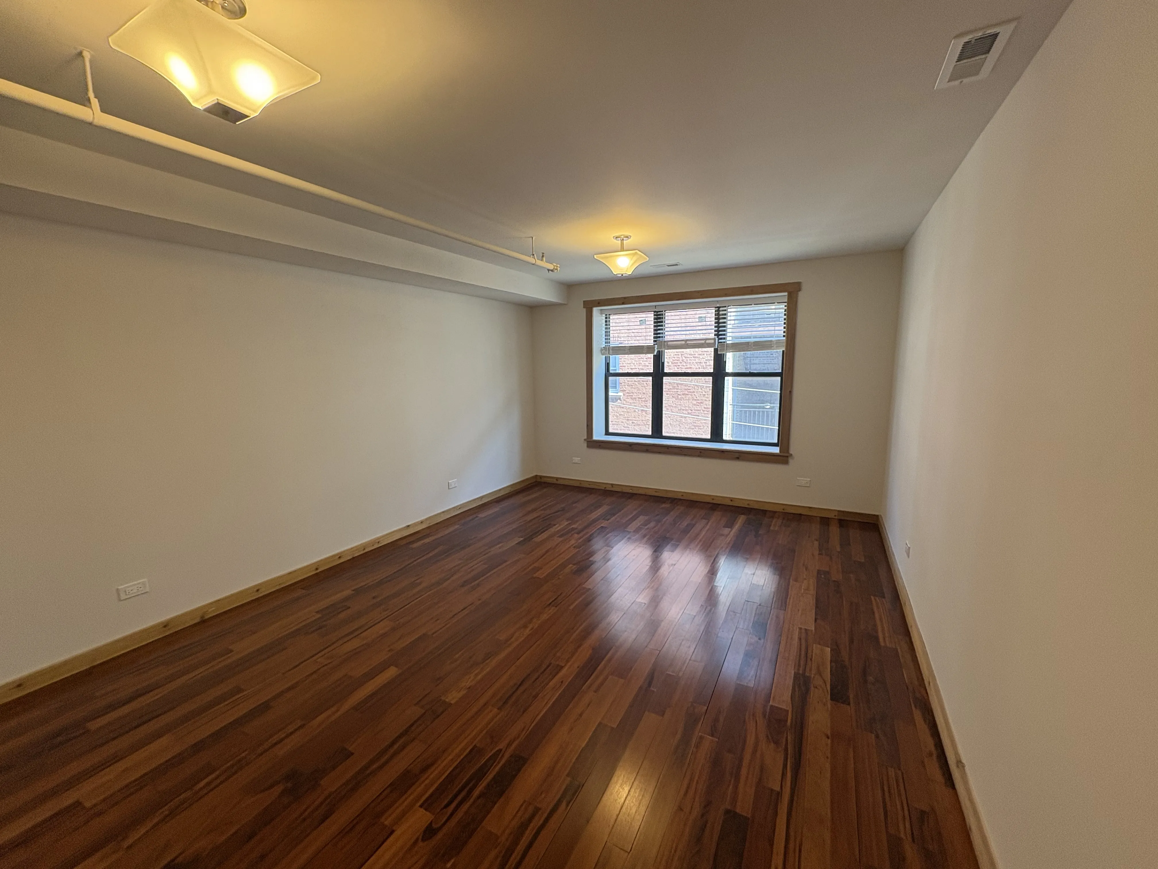4611 S Ellis Ave   60653 60653-unit#212-Chicago-IL