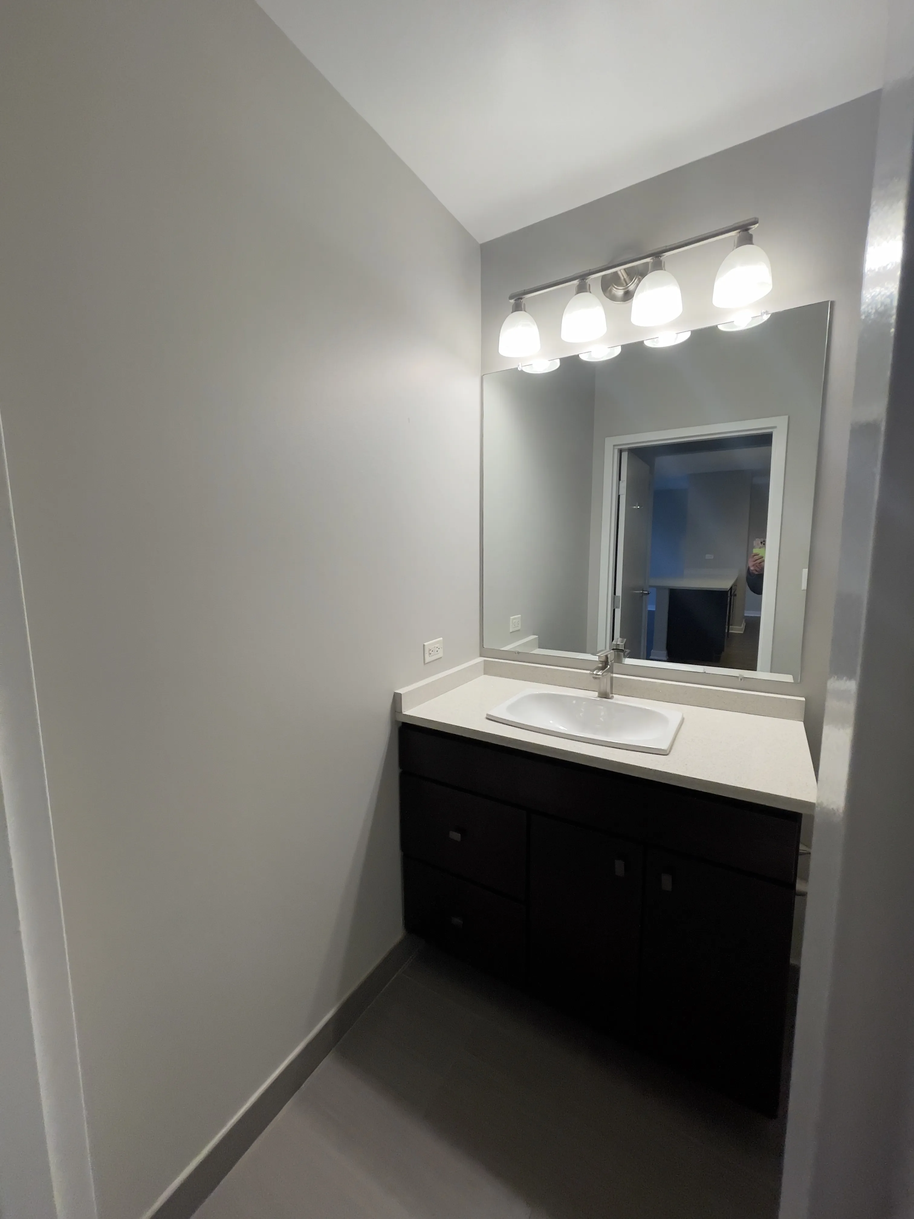 121 W Chestnut St   60610 60610-unit#3406-Chicago-IL