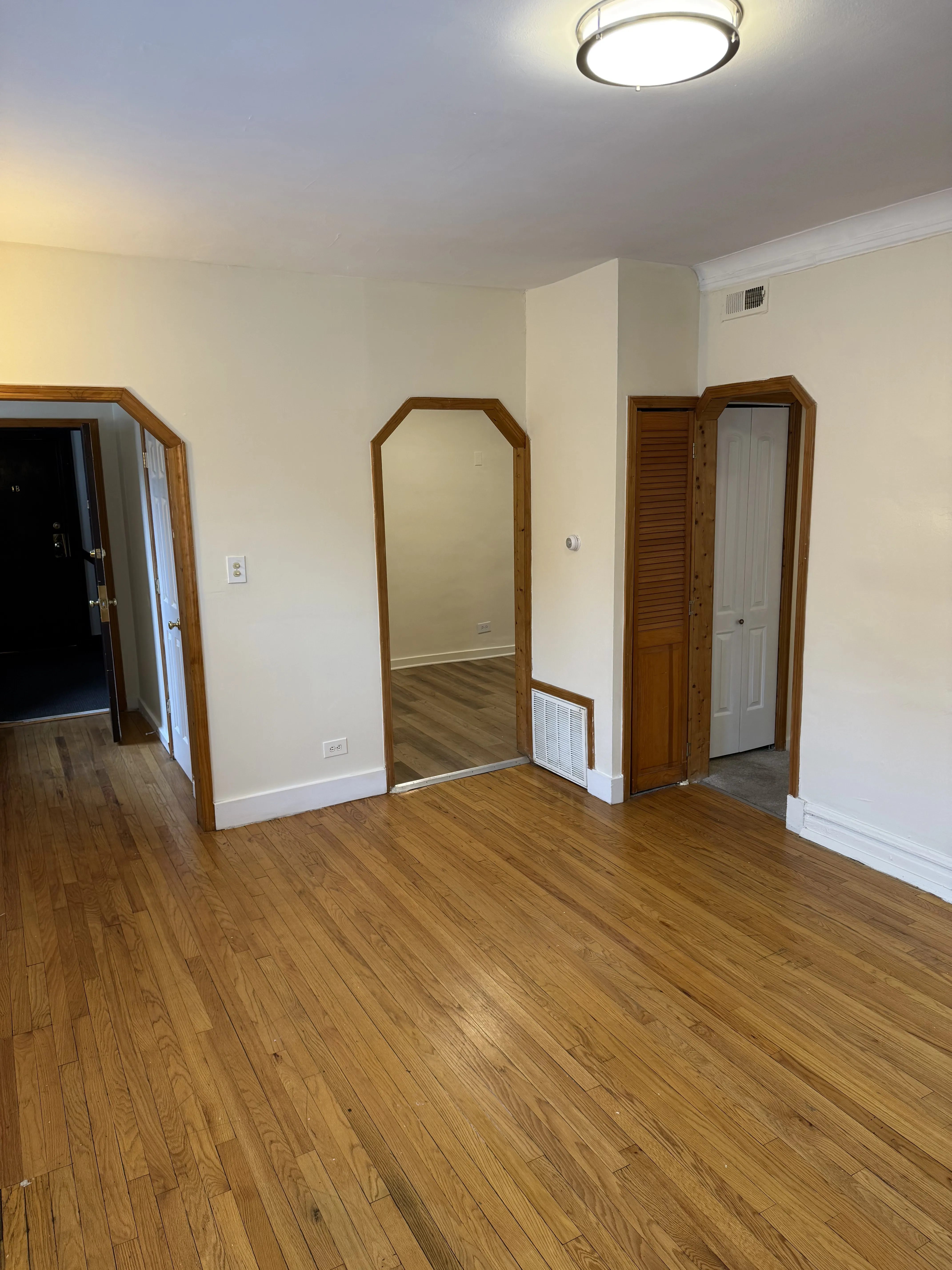 6624 N Ashland Ave   60626 60626-unit#1A-Chicago-IL