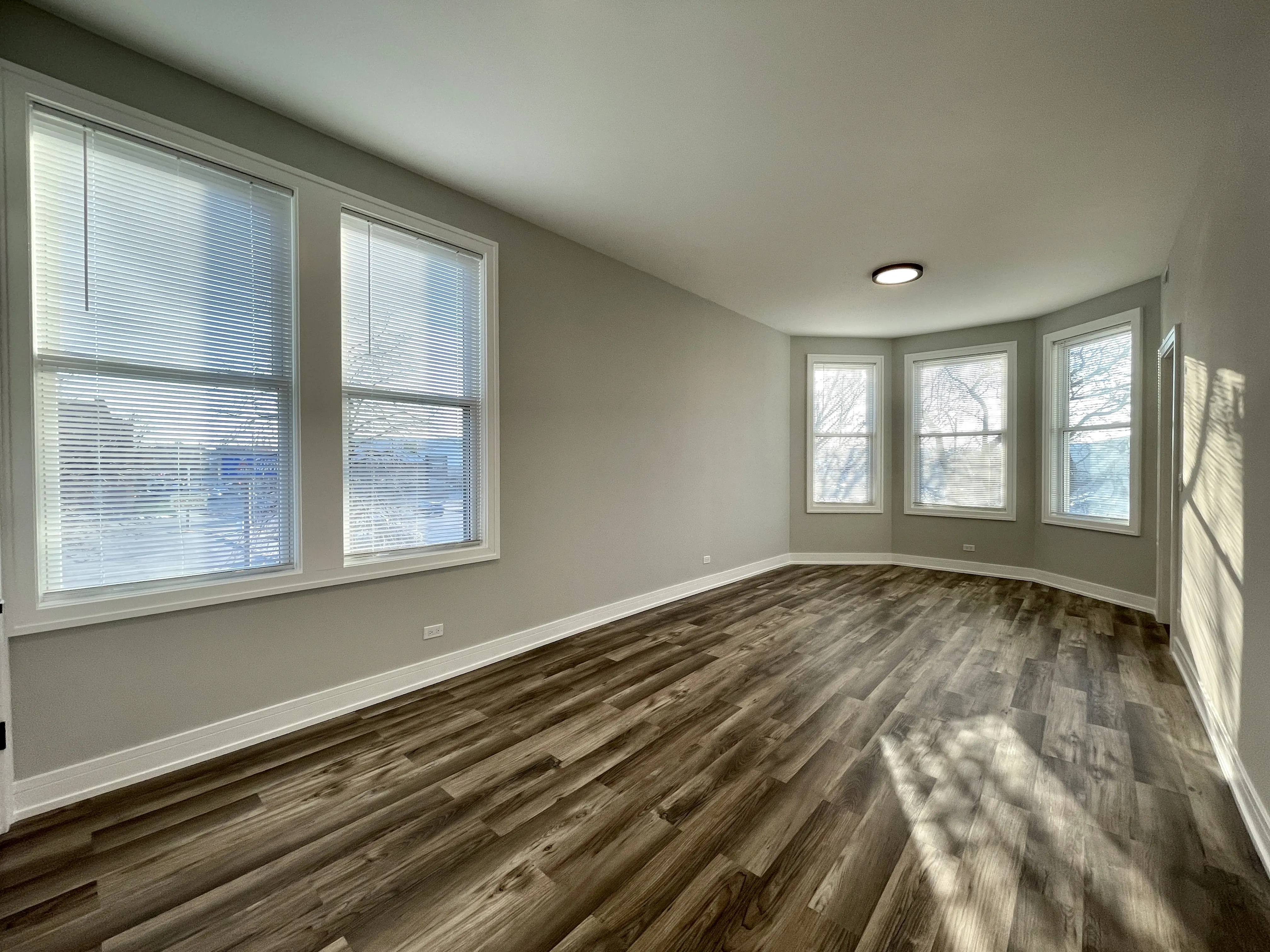2937 N Ashland Ave 60657 60657-unit#2-Chicago-IL