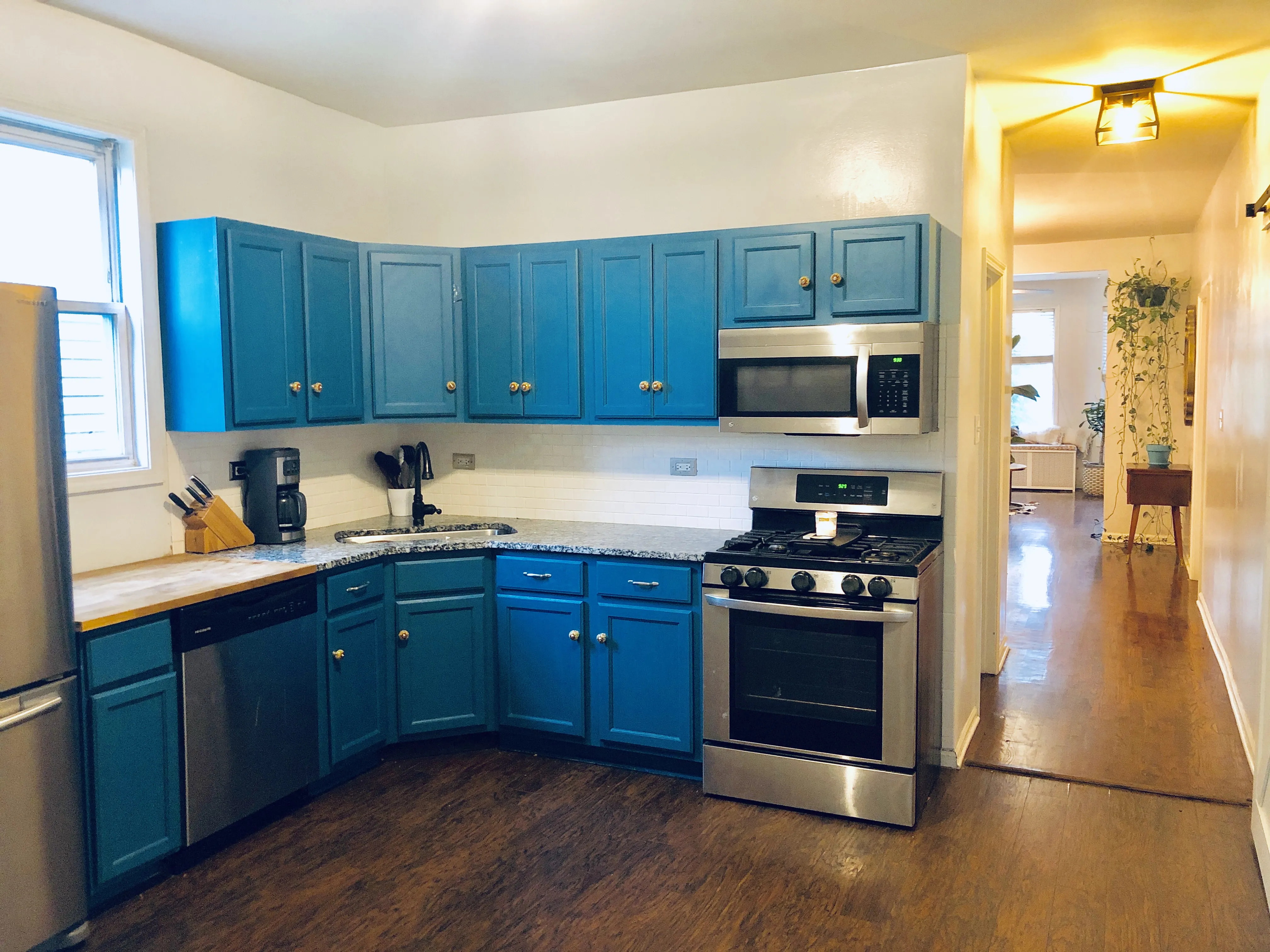 2837 N Springfield Ave 60618 60618-3 flat -unit#1-Chicago-IL