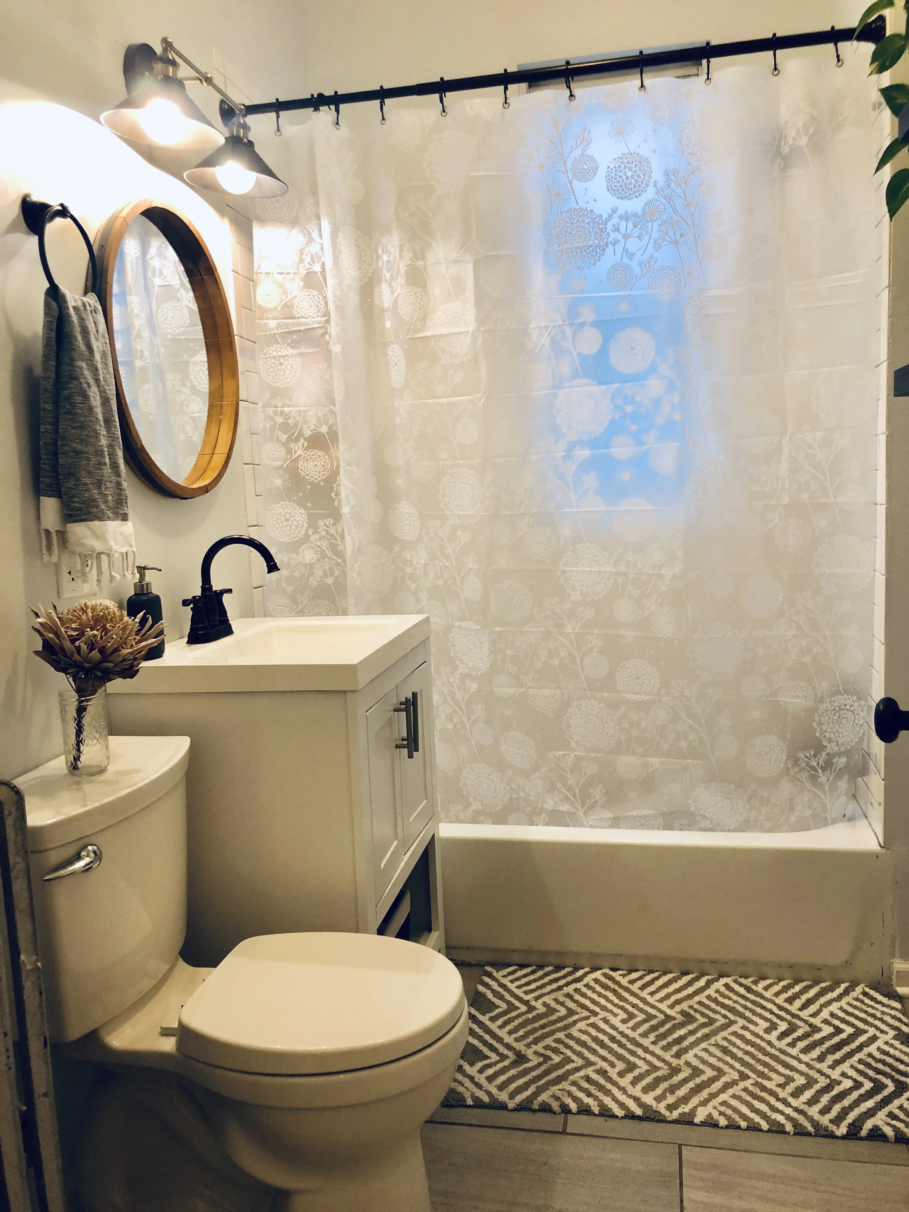 2837 N Springfield Ave 60618 60618-3 flat -unit#1-Chicago-IL