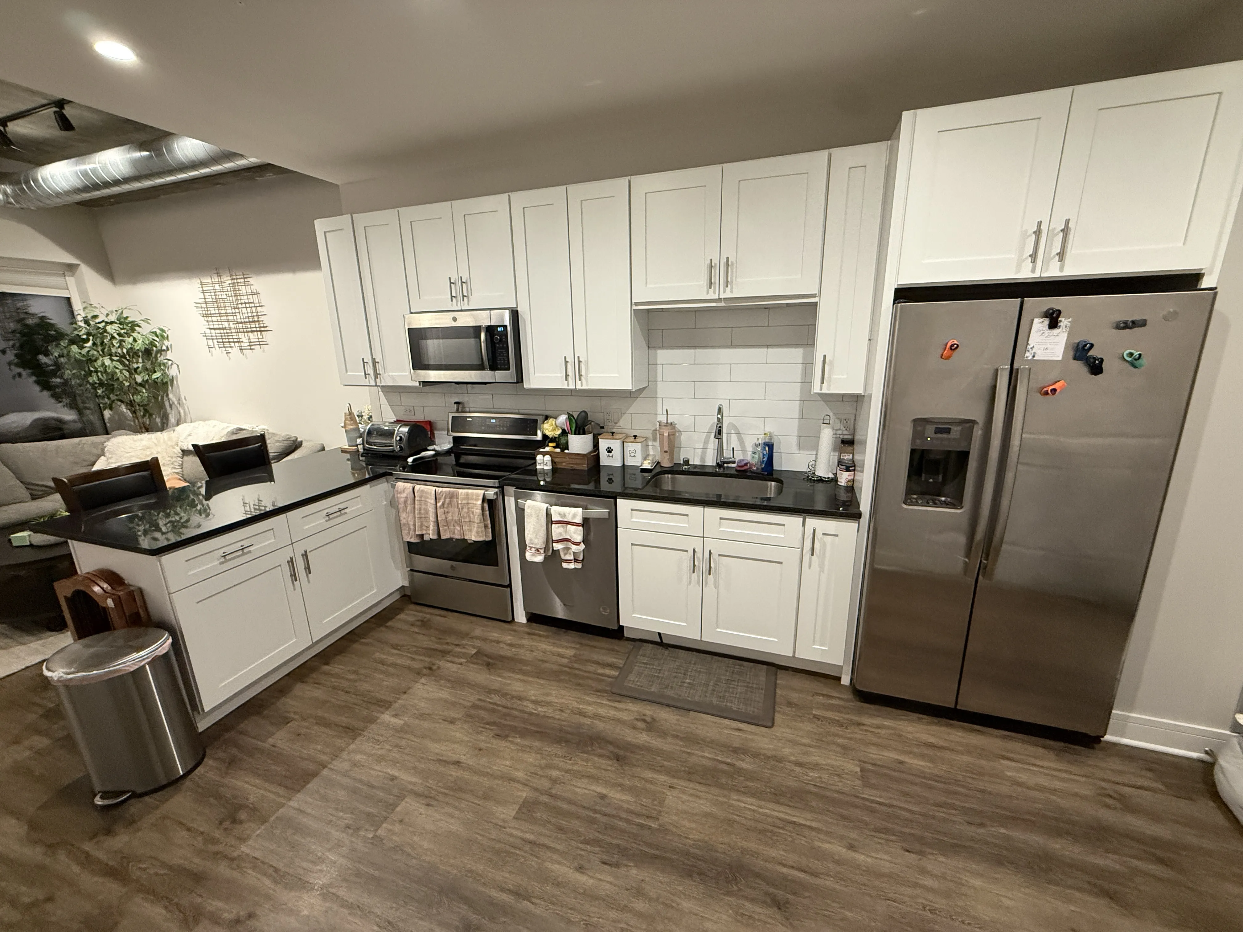 3833 N Broadway 60613 60613-The Eagle -unit#617-Chicago-IL