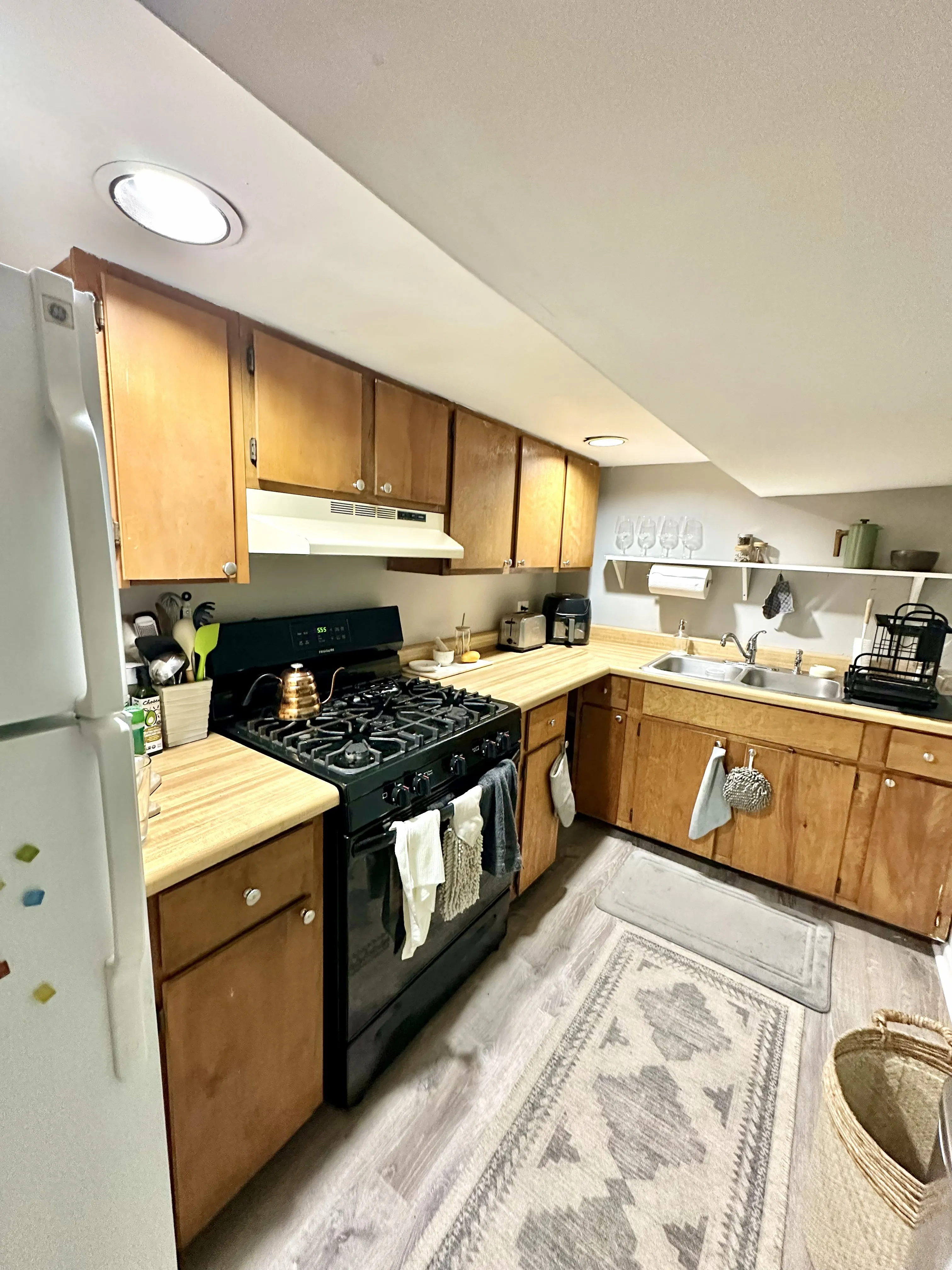 2129 W SCHLER ST 60622-Schiller Apartments-unit#B-Chicago-IL
