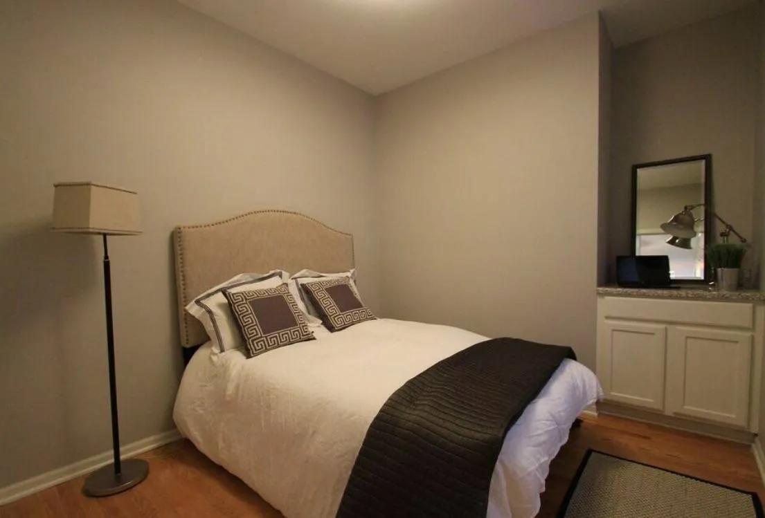 3825 N Greenview Ave 60613 60613-Greenview Coach House-unit#Coach-Chicago-IL