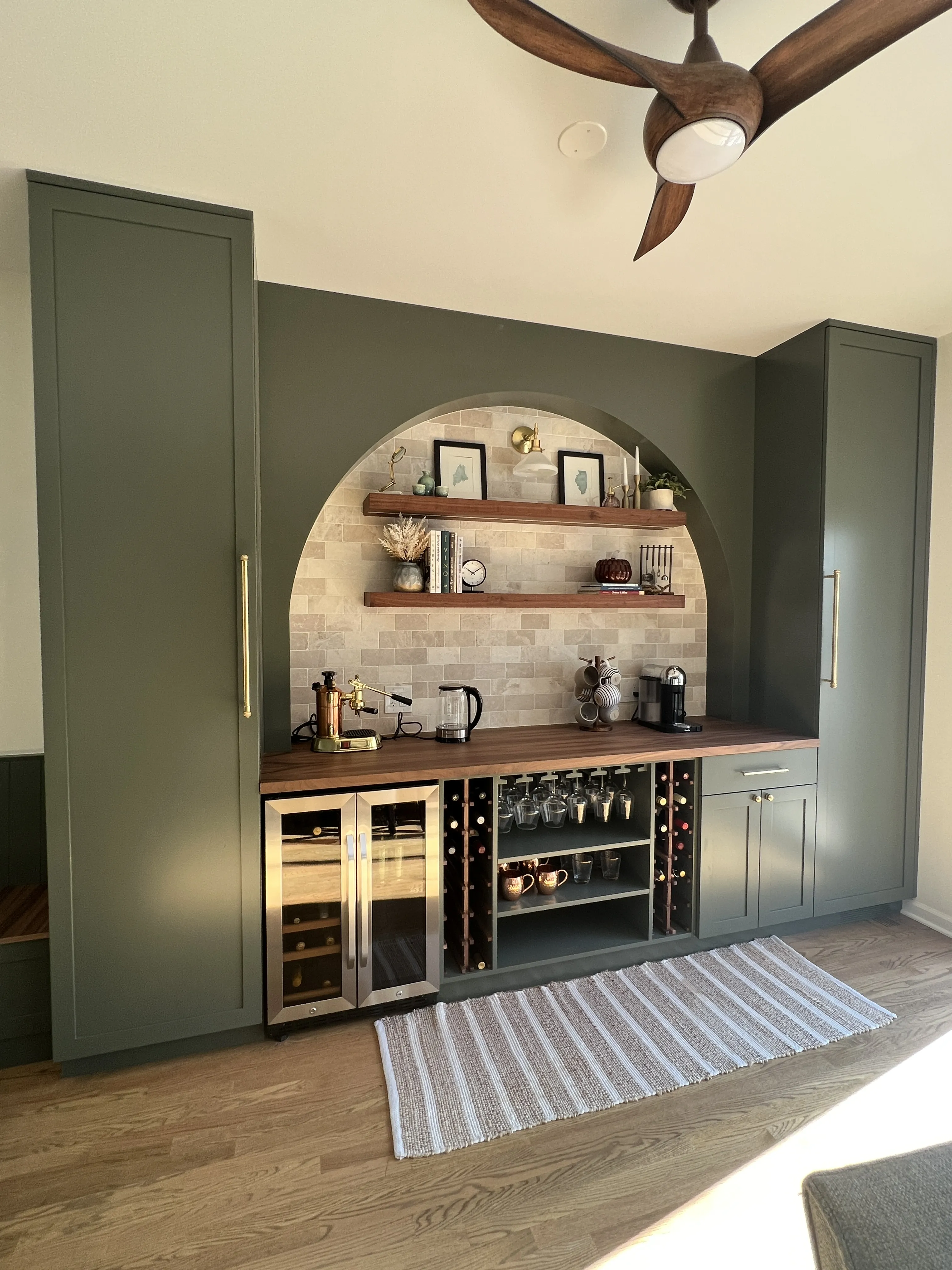 3213 N Rockwell St   60618 60618-Chicago-IL