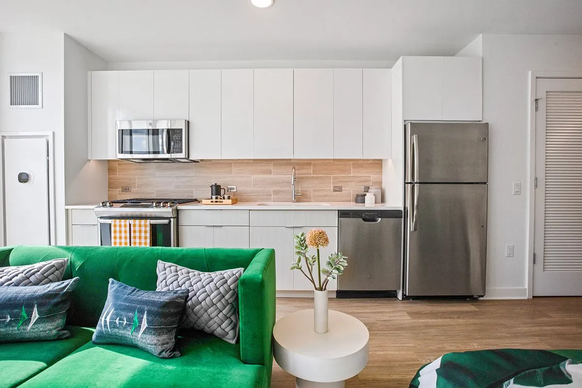 2345 N Lincoln Ave   60614 60614-unit#405-Chicago-IL