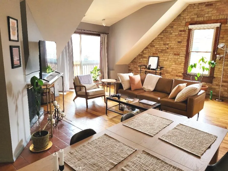 1149 W Wellington Ave 60657 60657-unit#3-Chicago-IL