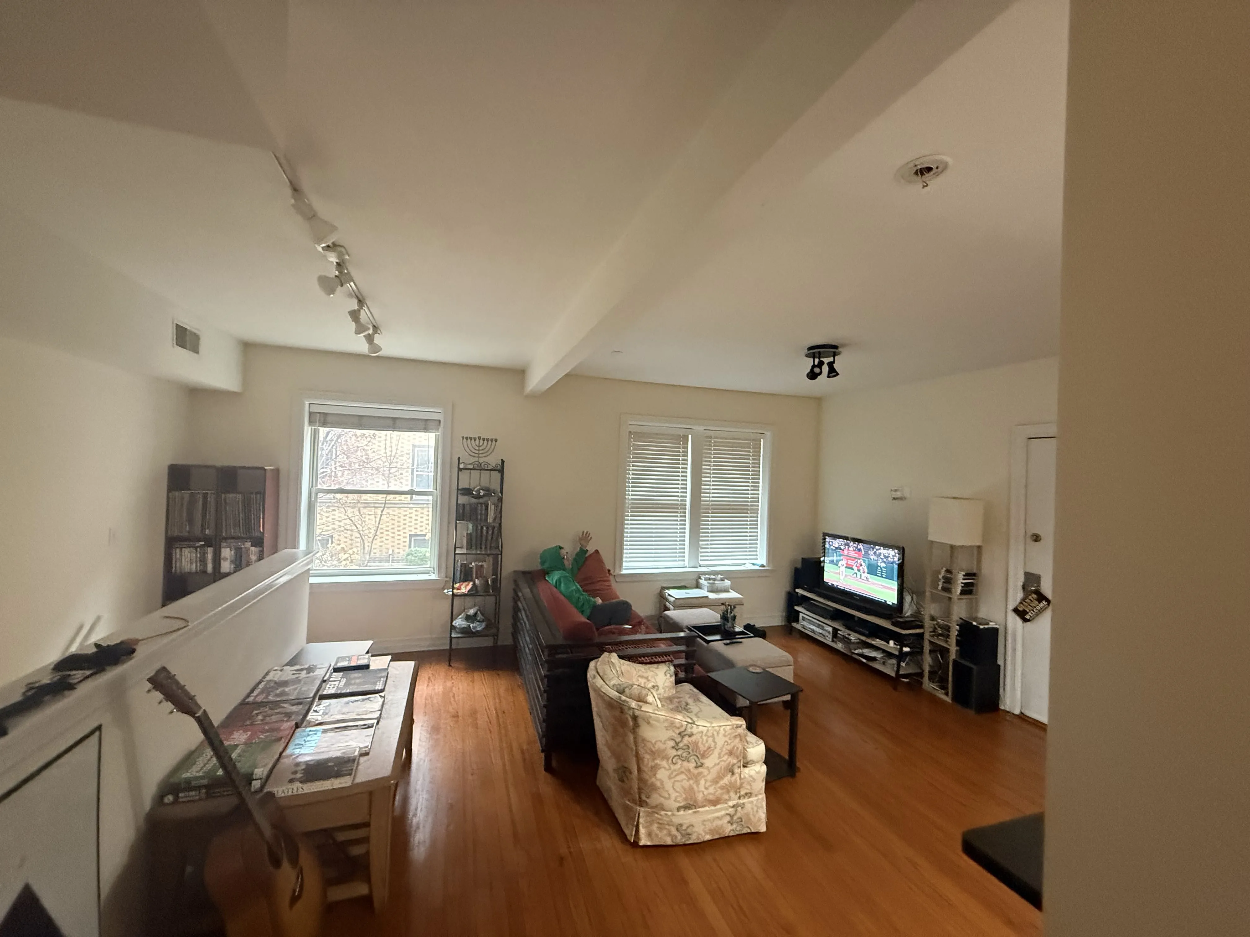 3814 N Sheffield Ave   60613 60613-Chicago-IL