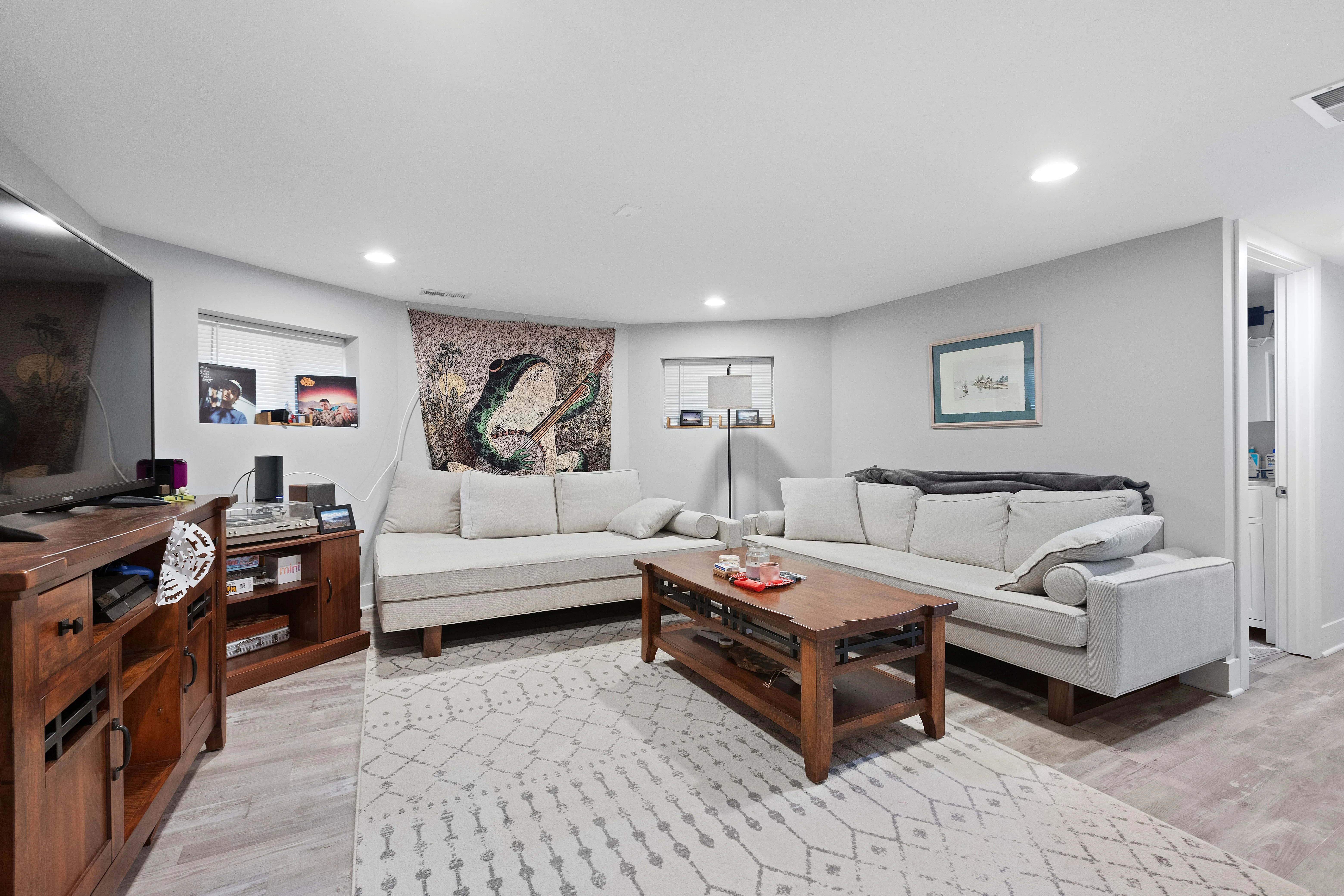 2221 W ADDISON ST 60618-unit#Gardn-Chicago-IL