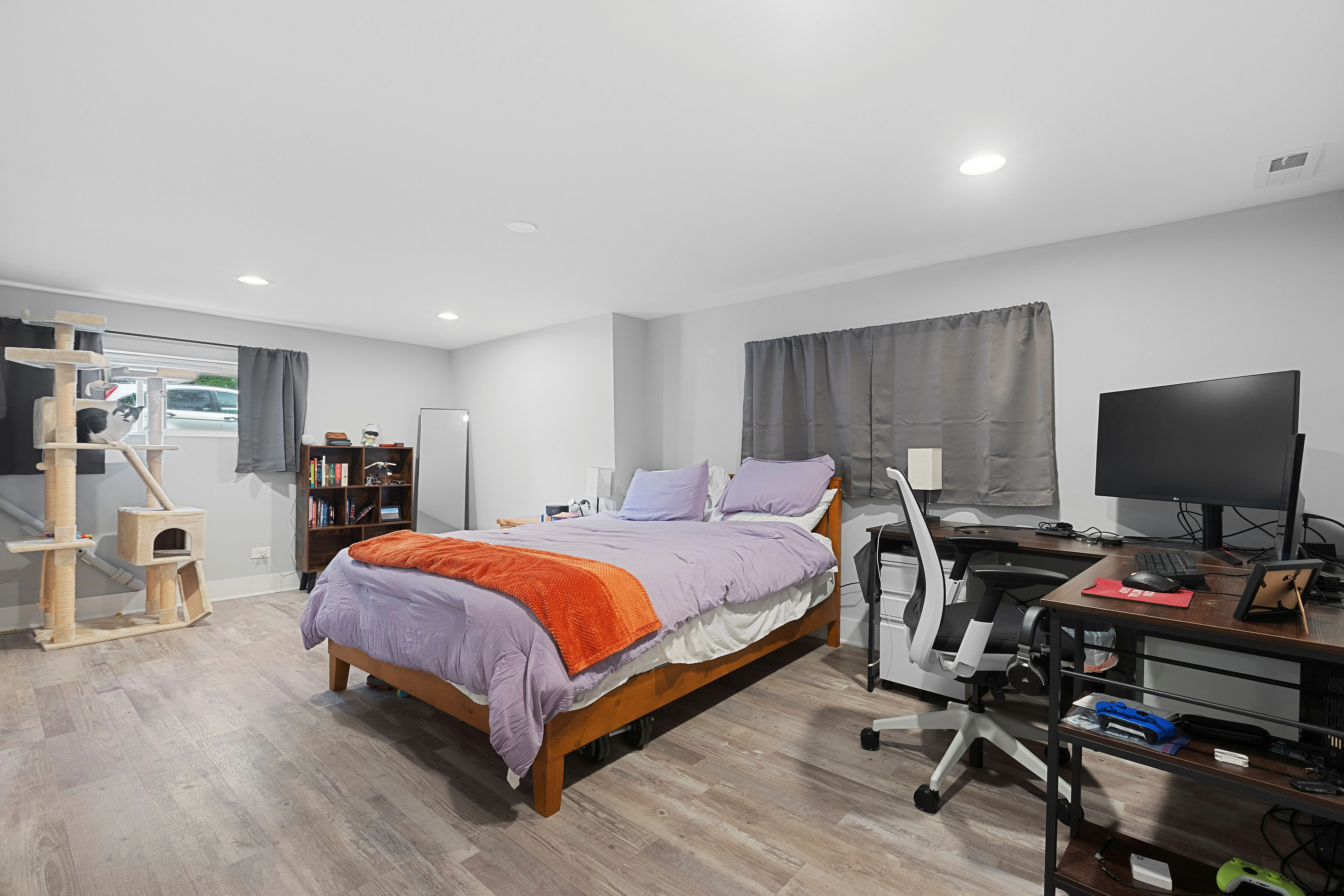 2221 W ADDISON ST 60618-unit#Gardn-Chicago-IL
