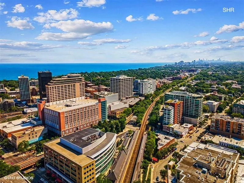 807 Davis St   60201 60201-Sherman Plaza-unit#1304-Evanston-IL