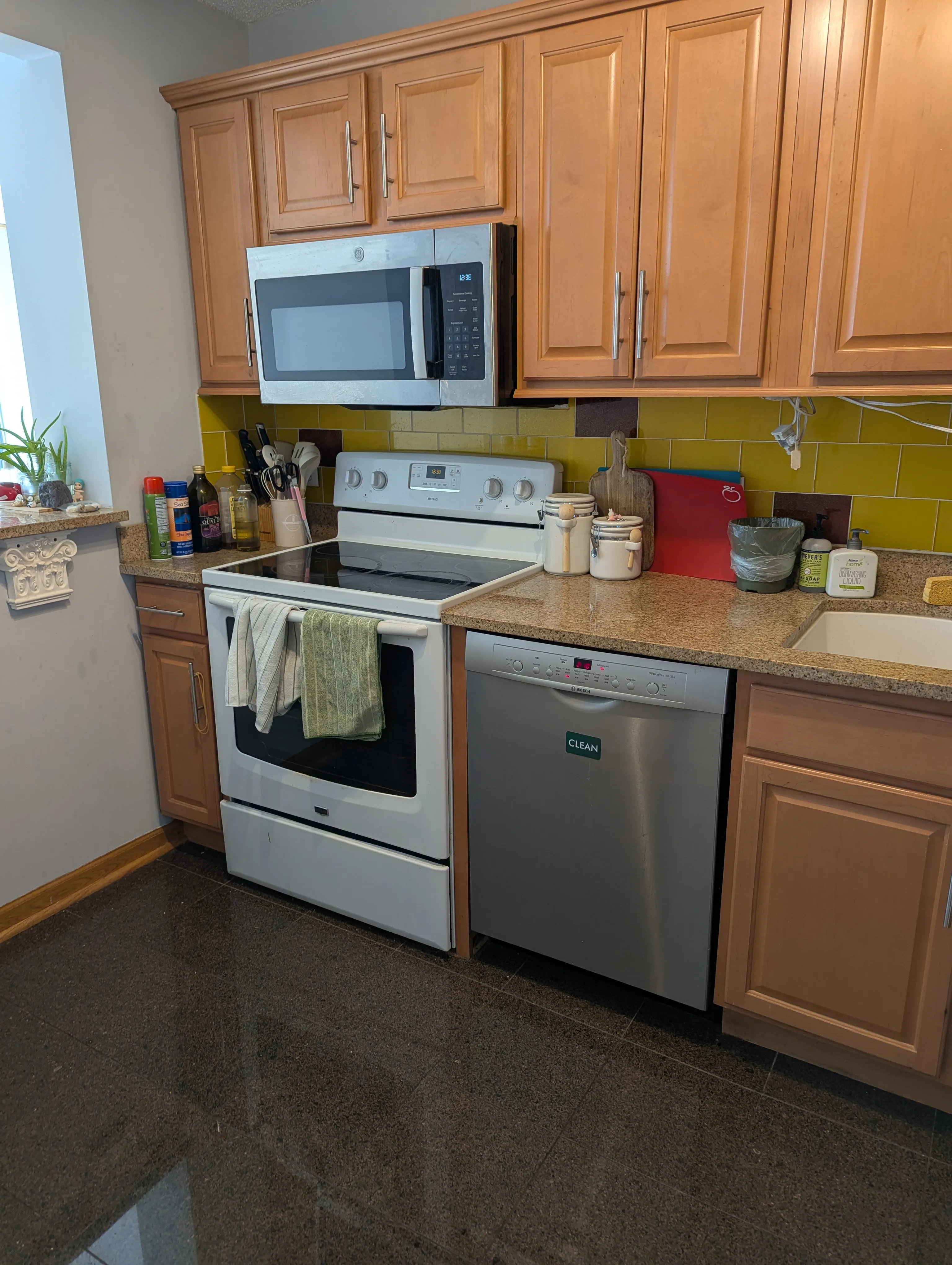 440 N WABASH AVE 60611-7639-Plaza 440 Private Residences-unit#2205-Chicago-IL