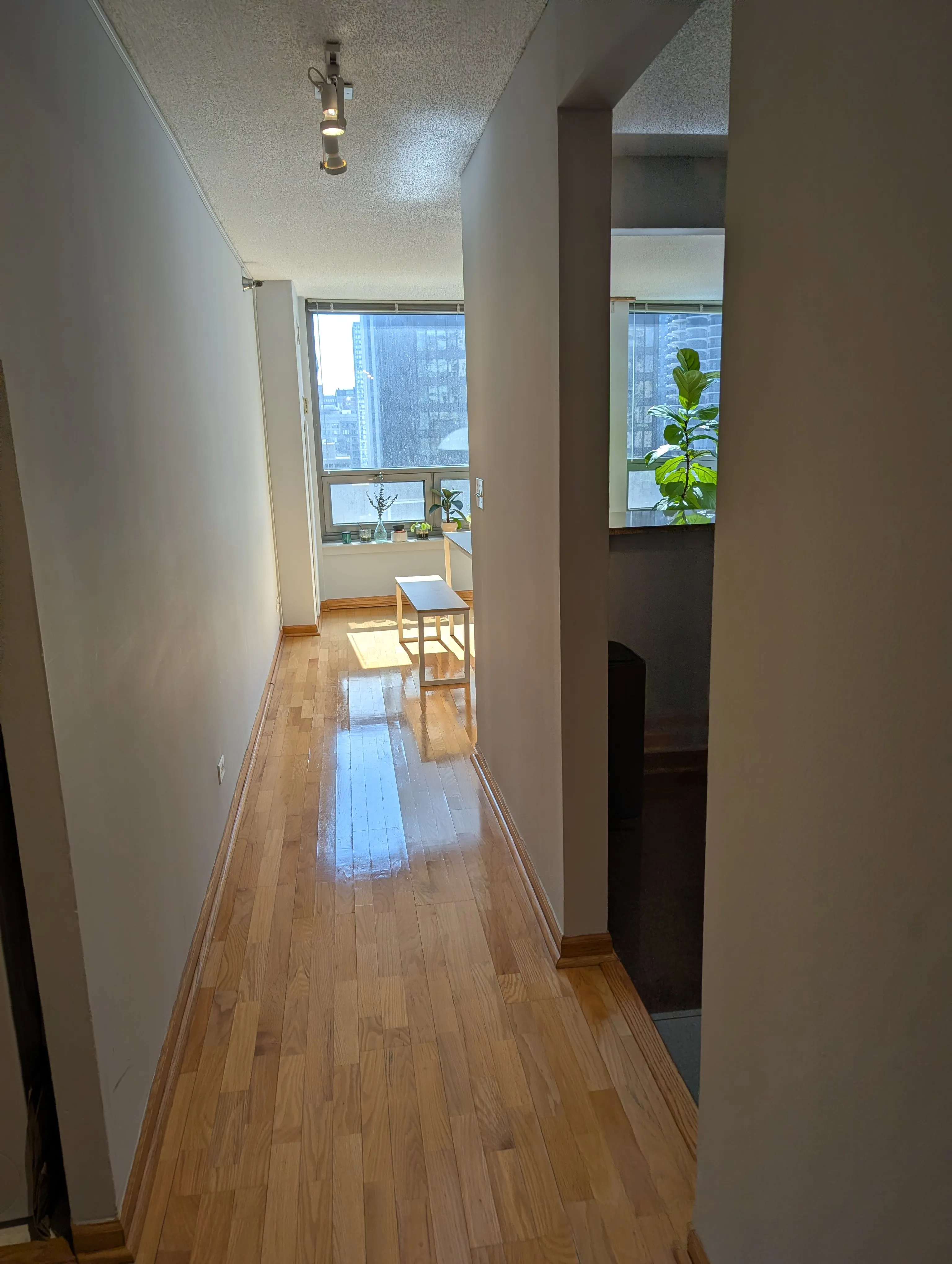 440 N WABASH AVE 60611-7639-Plaza 440 Private Residences-unit#2205-Chicago-IL