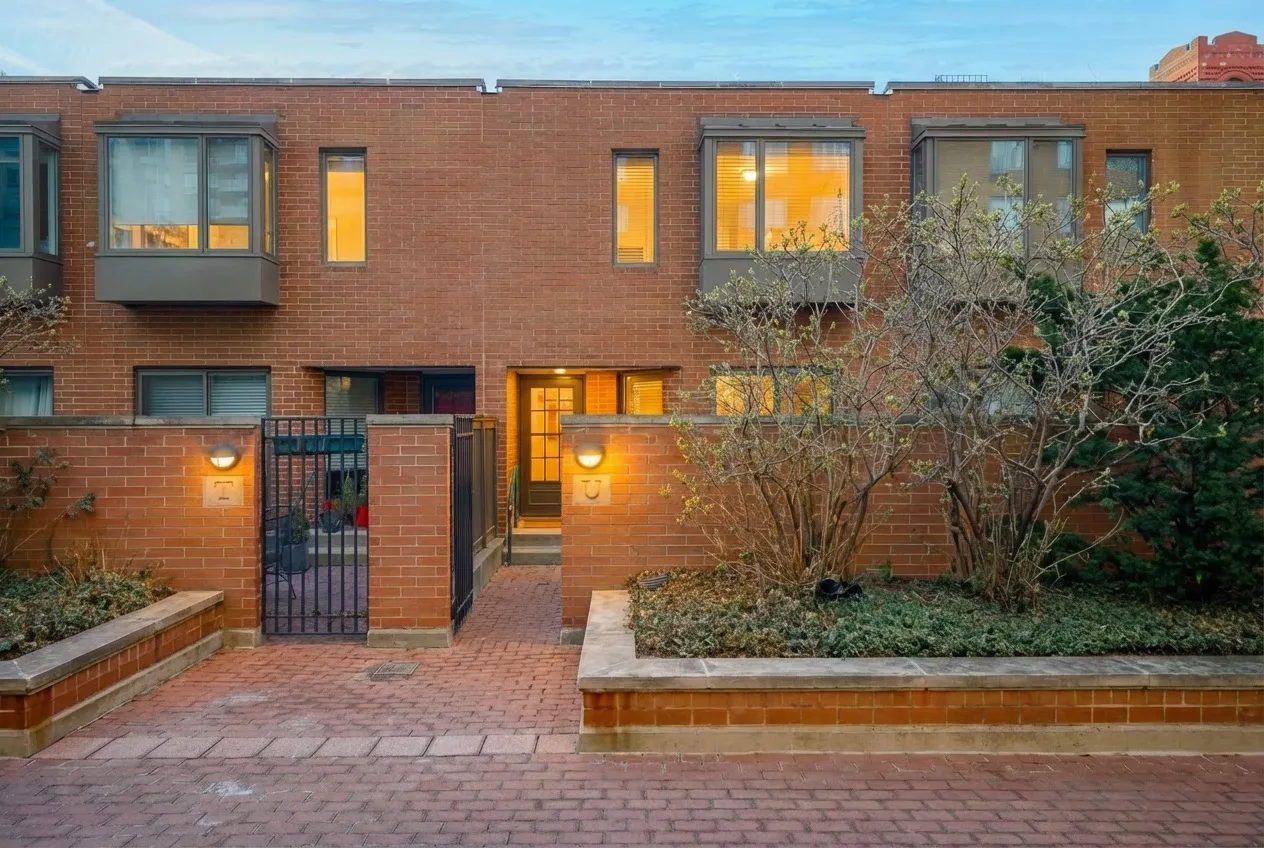 801 S Plymouth Ct   60605 60605-unit#U-Chicago-IL