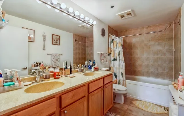 833 W 15th Pl   60608 60608-W 15th Place-unit#306-Chicago-IL