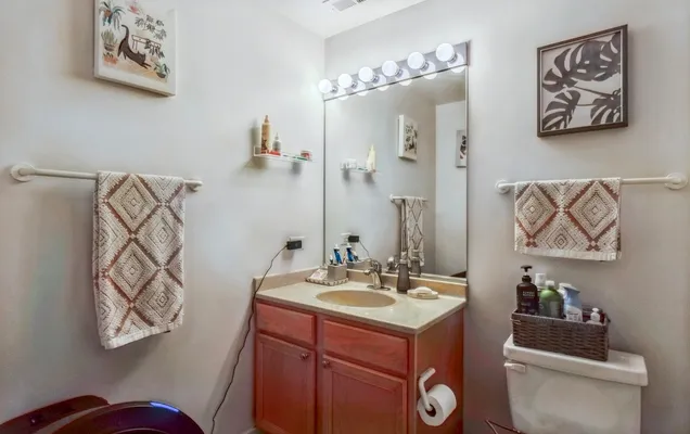 833 W 15th Pl   60608 60608-W 15th Place-unit#306-Chicago-IL