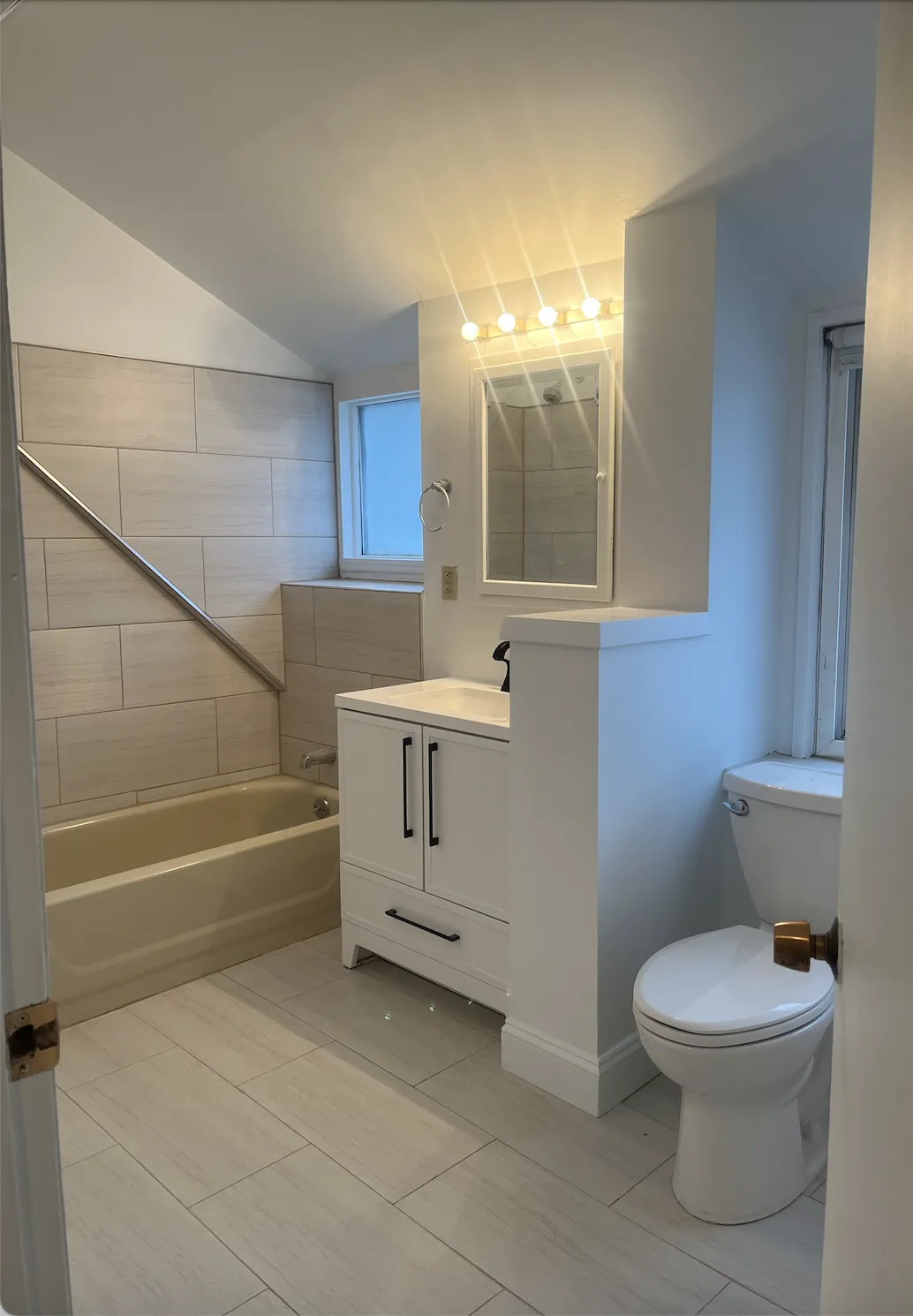 1723 N HONORE ST 60622-1723-unit#2-R-Chicago-IL