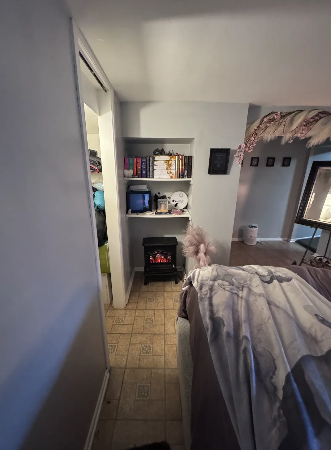 4325 N Wolcott Ave   60613 60613-unit#Garden-Chicago-IL