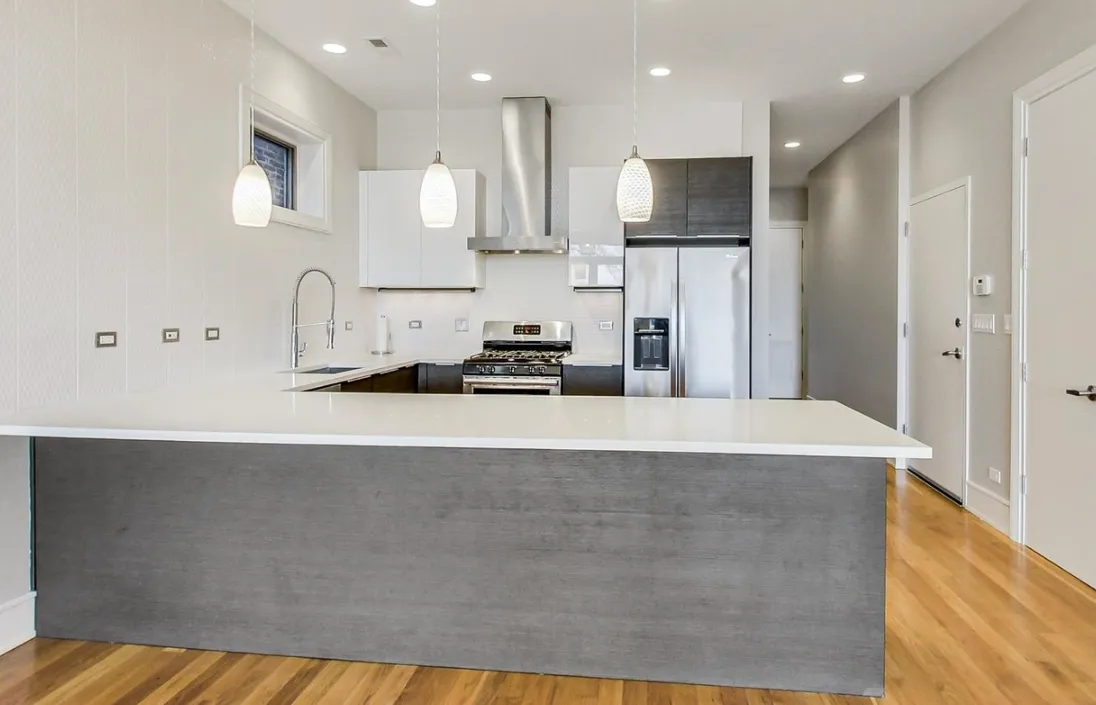 2424 W Ave 60622 60622-unit#301-Chicago-IL