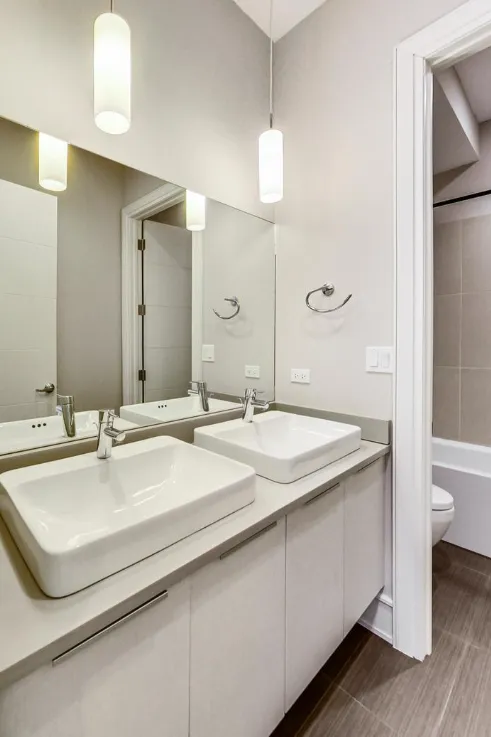 2424 W Ave 60622 60622-unit#301-Chicago-IL