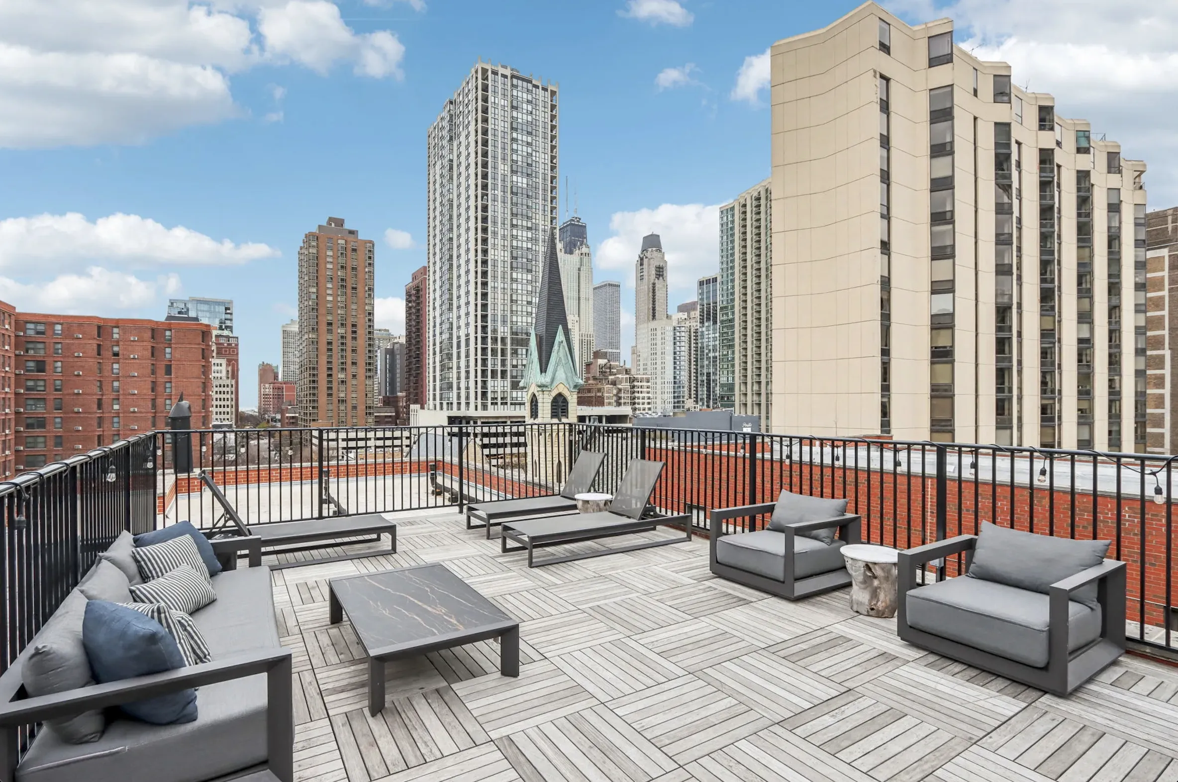 1140 N La Salle Dr   60610 60610-The Oliver on Lasalle-unit#407-Chicago-IL