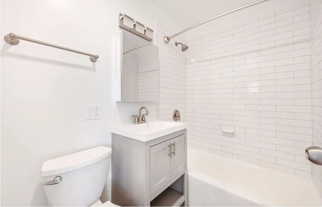 2424 N Clark St 60614 60614-unit#418-Chicago-IL