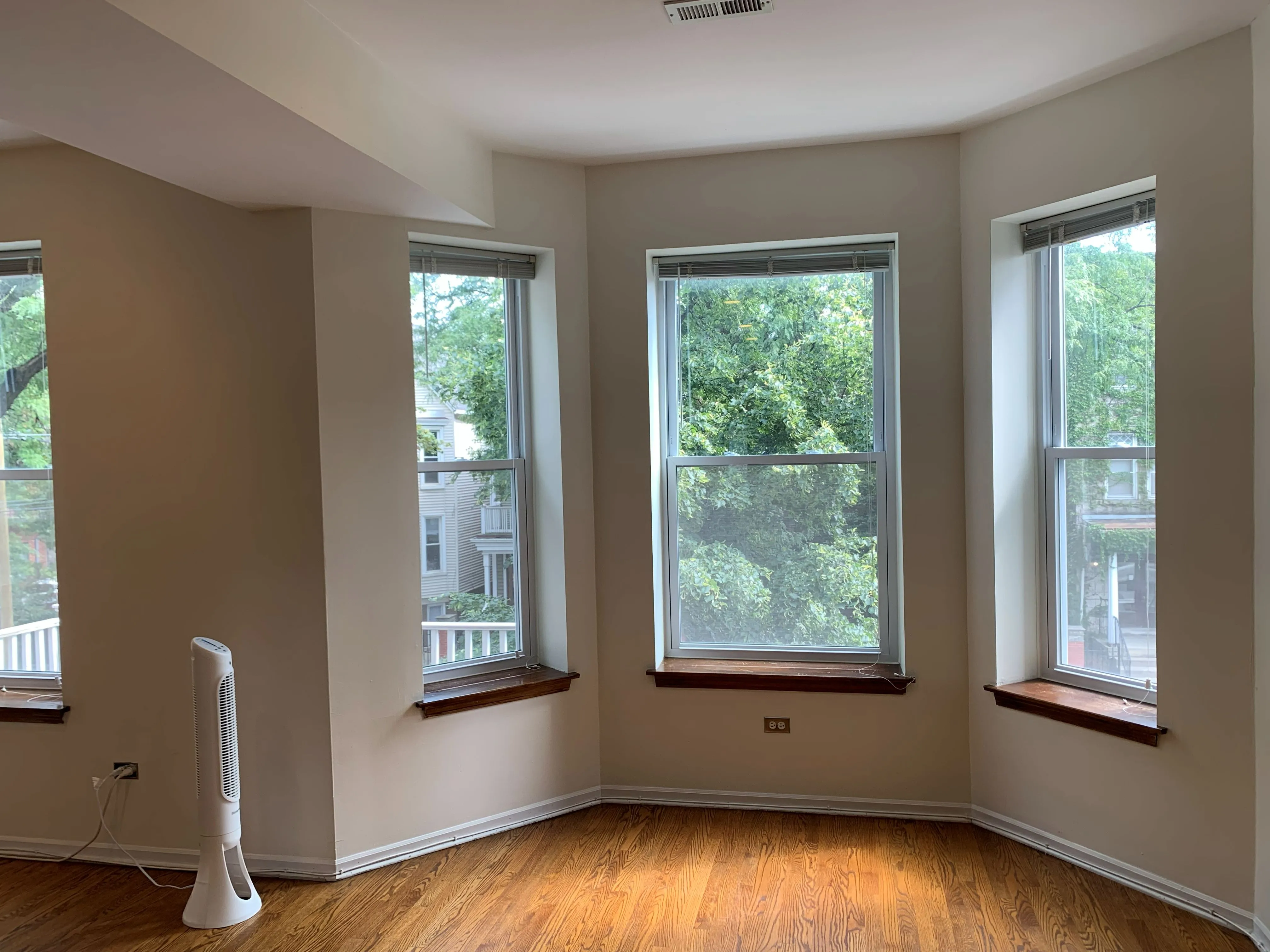 3138 N CLIFTON AVE 60657-unit#3-Chicago-IL
