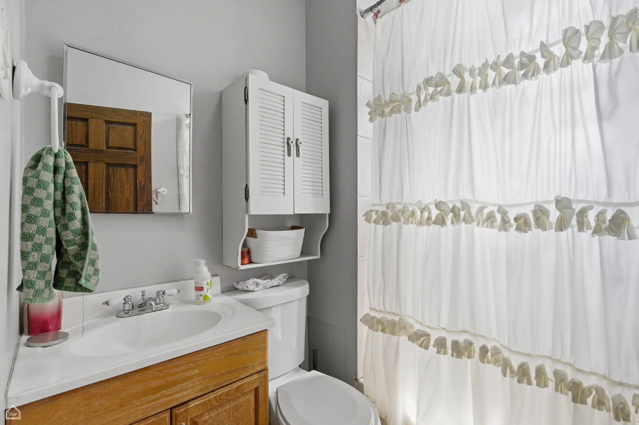 3811 N Southport Ave   60613 60613-Dairy Queen-unit#3-Chicago-IL