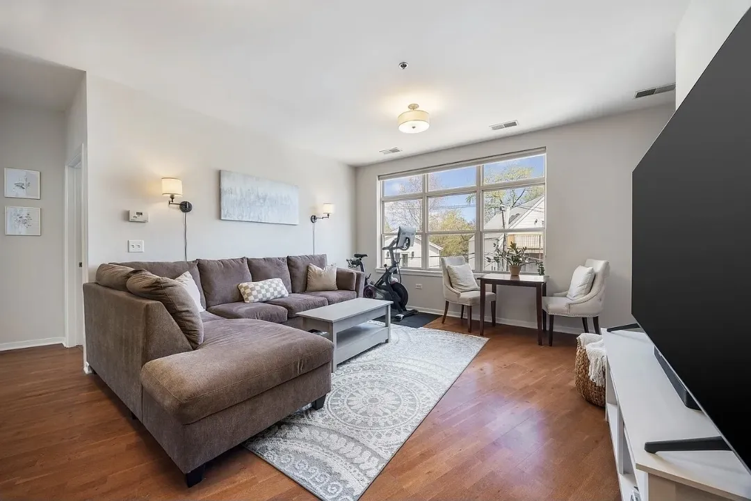 2951 N Clybourn Ave   60618 60618-unit#308-Chicago-IL