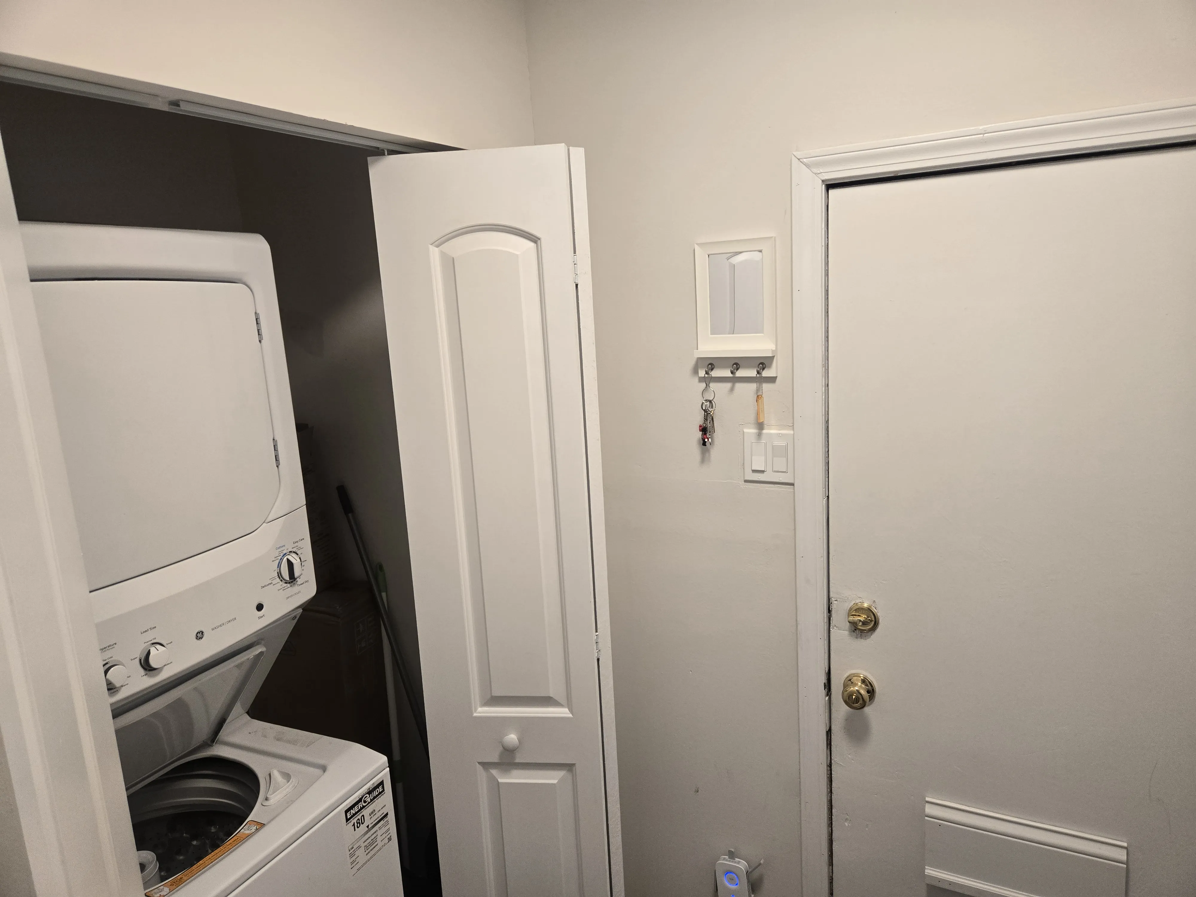 2136 N Clifton Ave   60614 60614-unit#1R-Chicago-IL