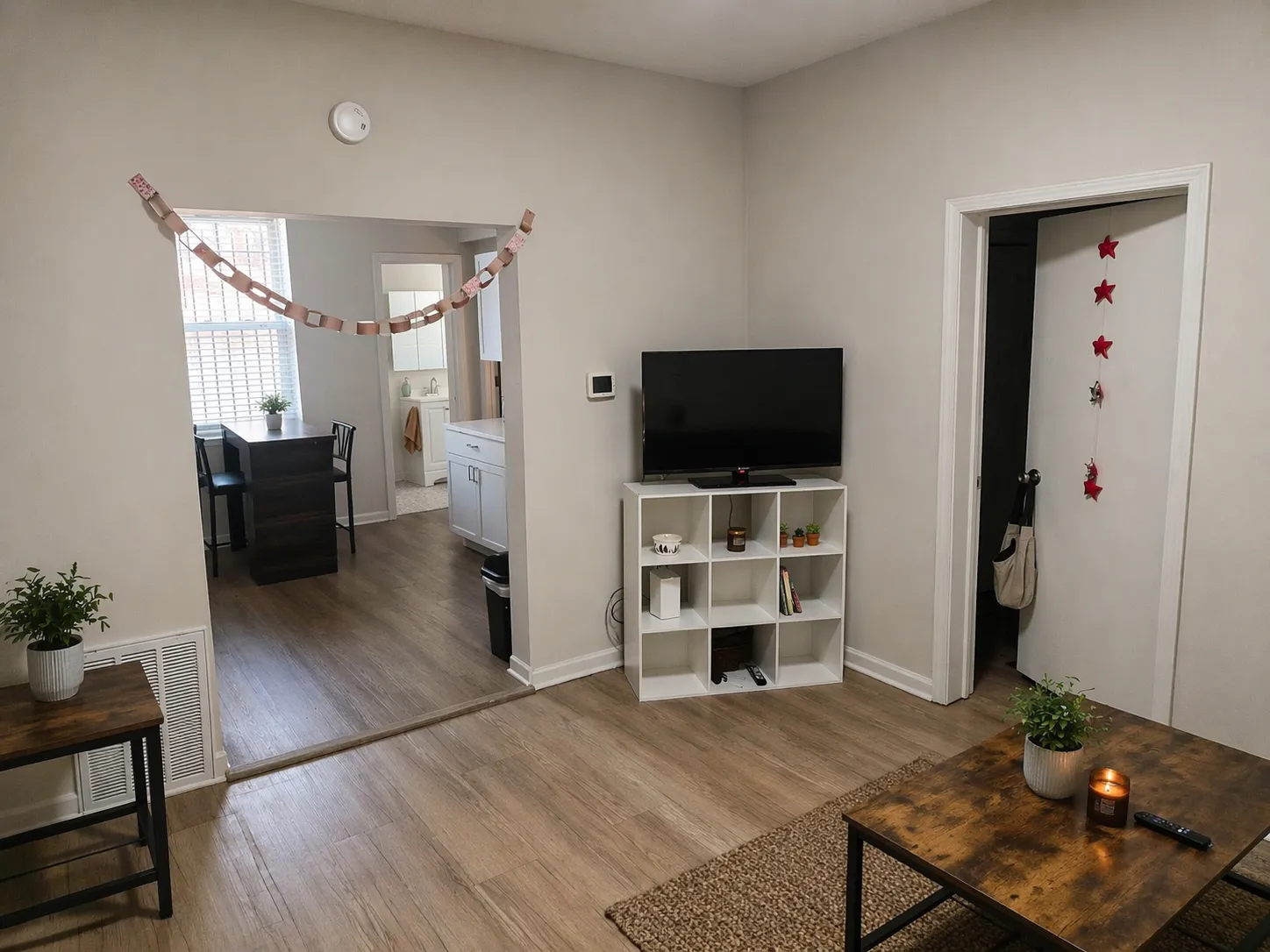 2136 N Clifton Ave   60614 60614-unit#1R-Chicago-IL